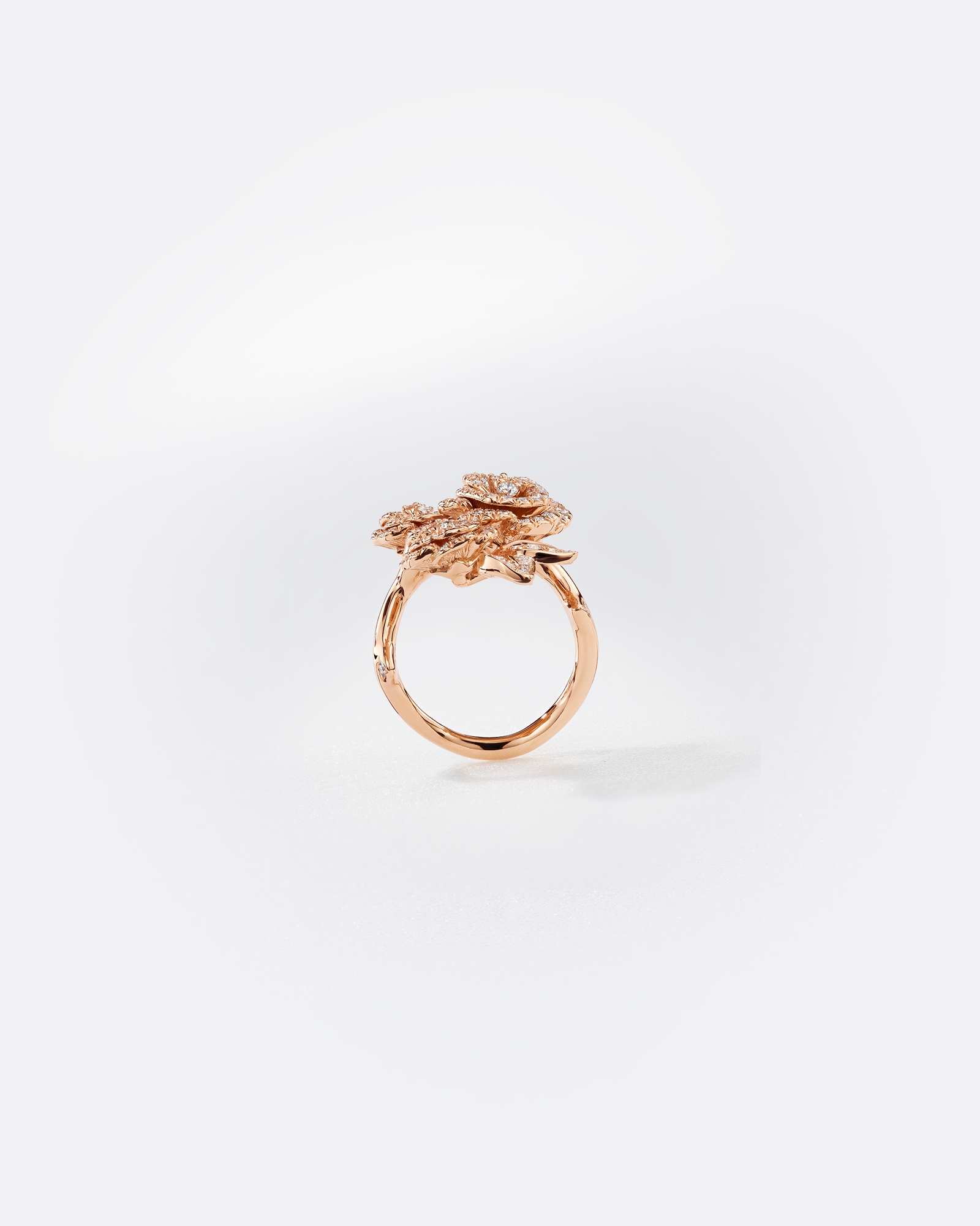 Rose Dior Bagatelle Ring Pink Gold and Diamonds E02