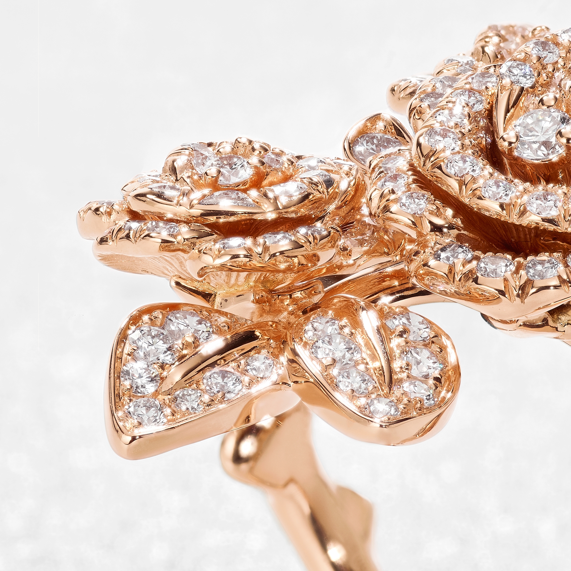 Rose Dior Bagatelle Ring Pink Gold and Diamonds E05