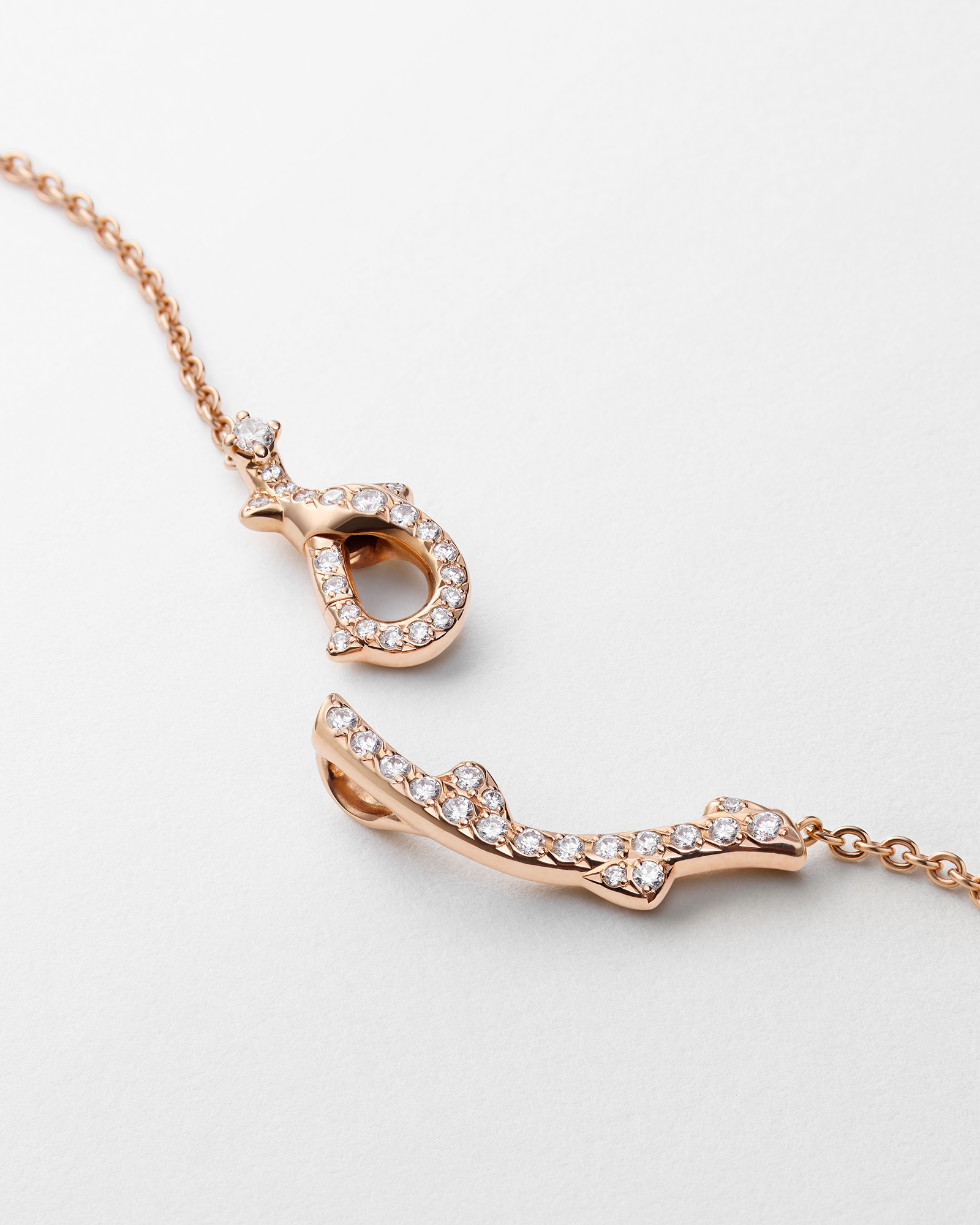 Bois de Rose Necklace Pink Gold and Diamonds | DIOR ID