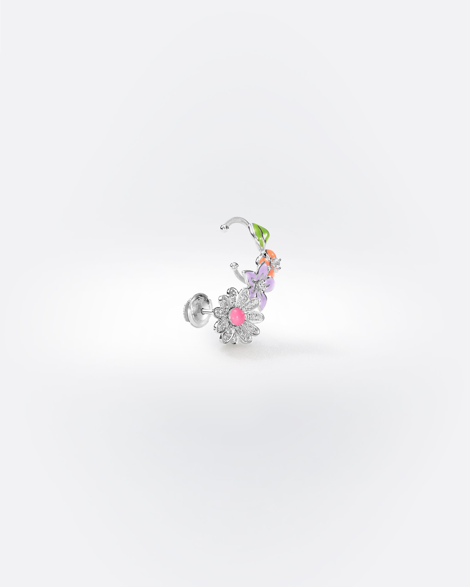 Diorette Single Earring Profile view
