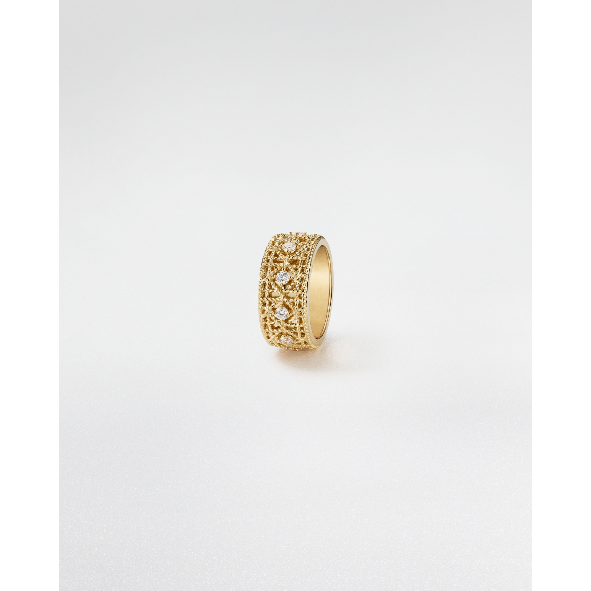 My Dior Ring Yellow Gold and Diamonds E02
