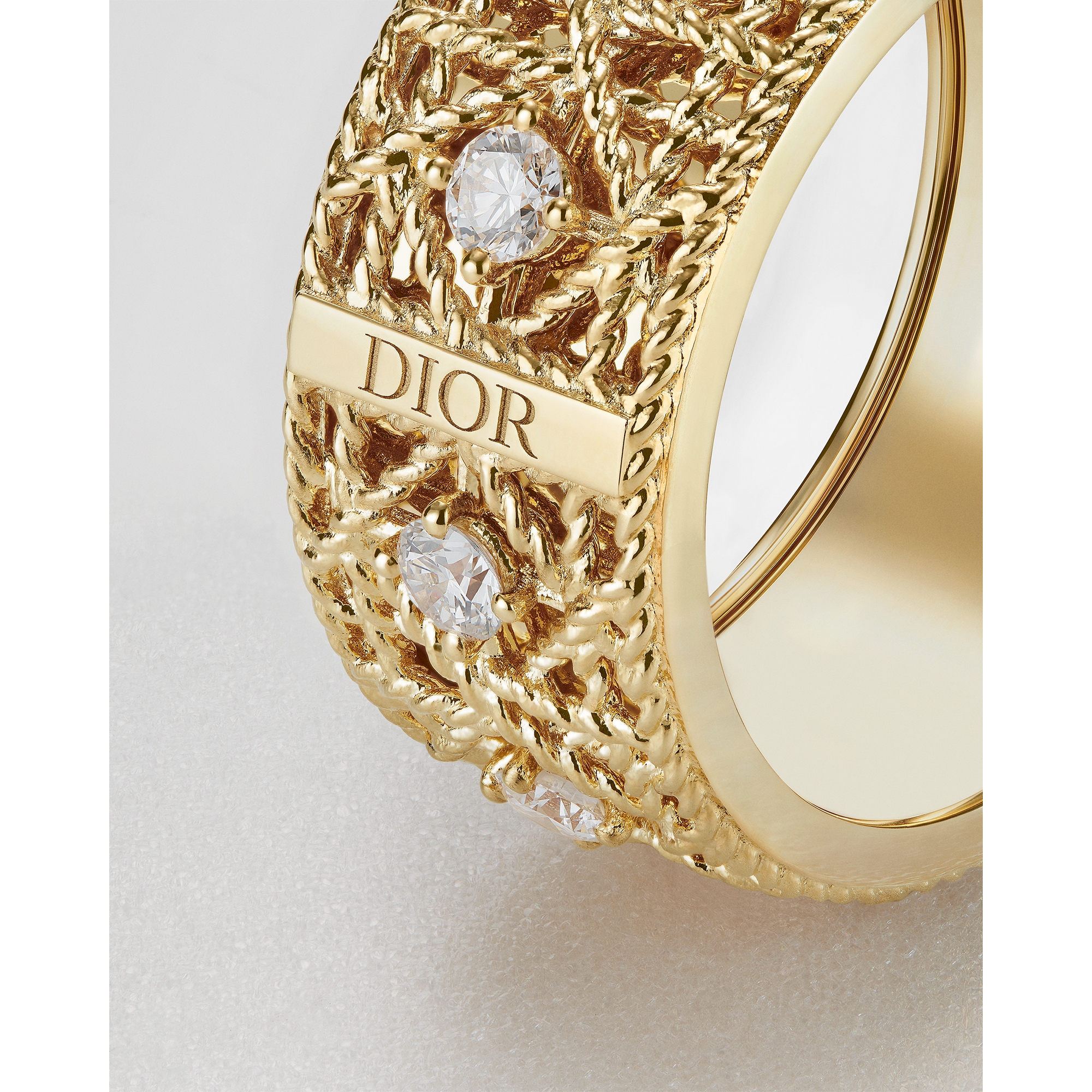 My Dior Ring Yellow Gold and Diamonds E03