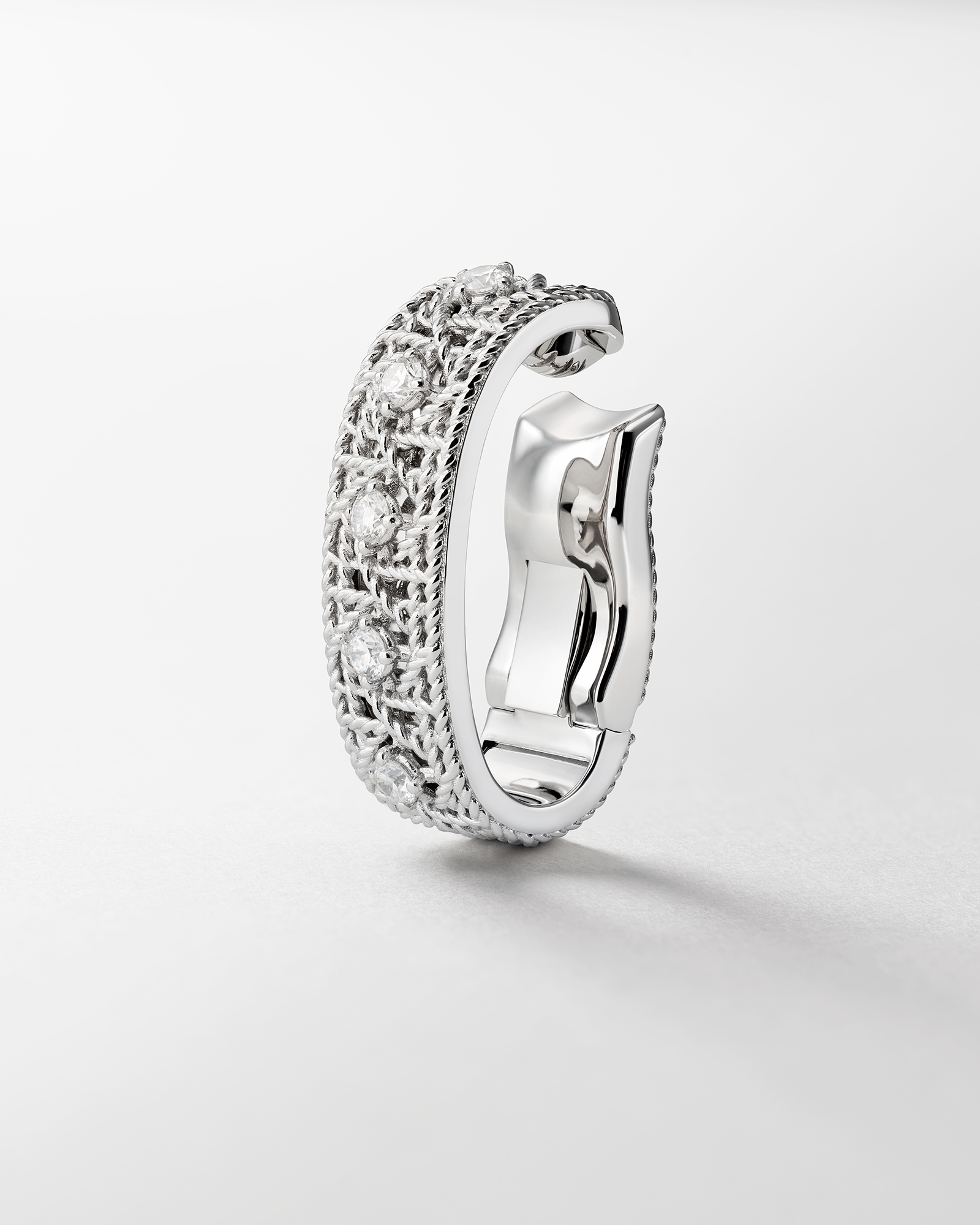 My Dior シングル イヤーアクセサリー ホワイトゴールド & ダイヤモンド E02