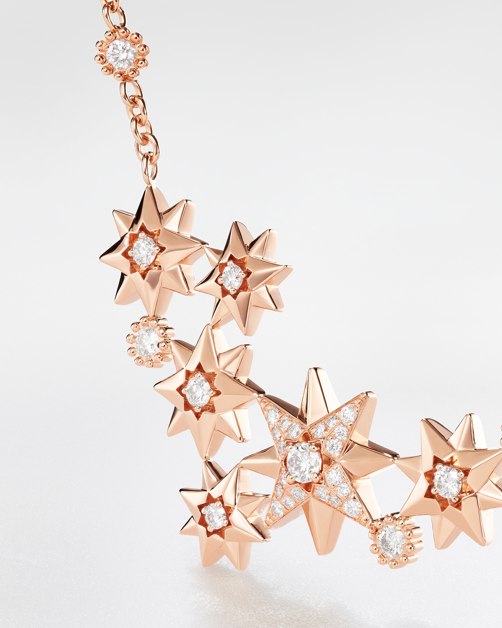 Étoile des Vents Necklace Pink Gold and Diamonds E02