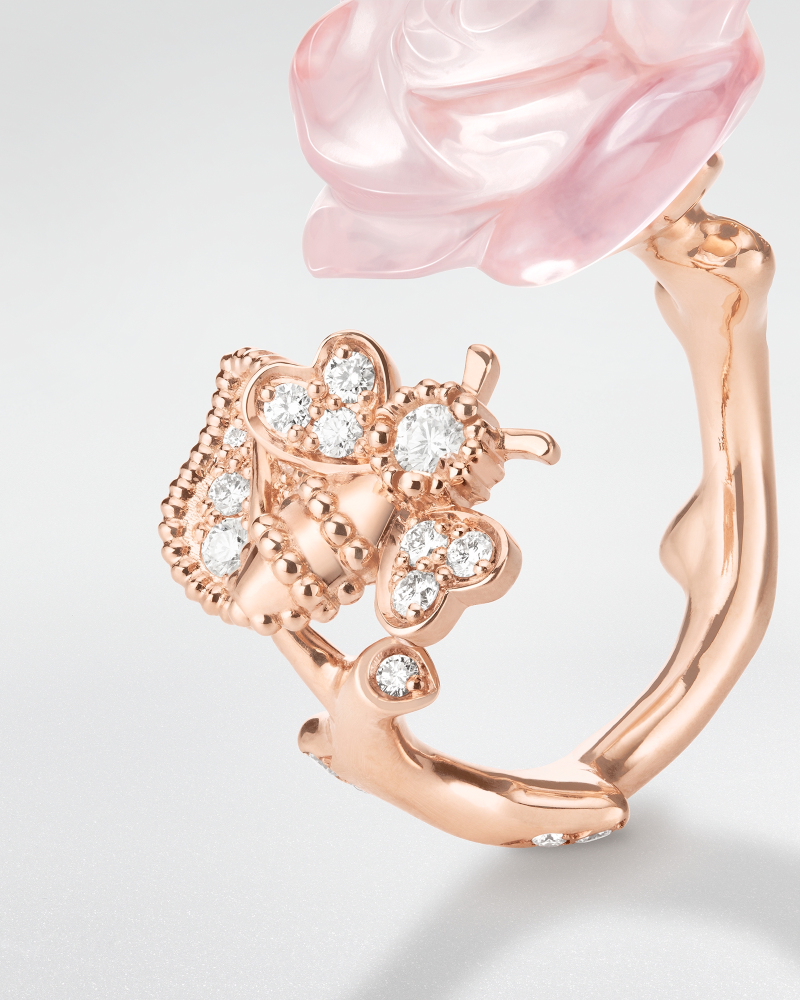 Rose Dior Pré Catelan Ring Pink Gold, Diamonds and Rose Quartz E03