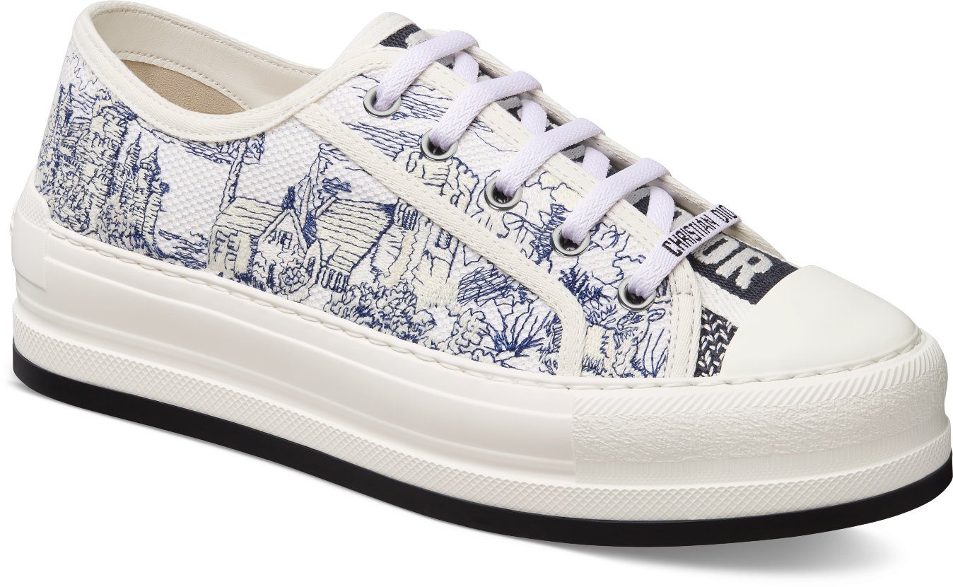 Walk'n'Dior Platform Sneaker Three quarter closed view Three quarter closed view