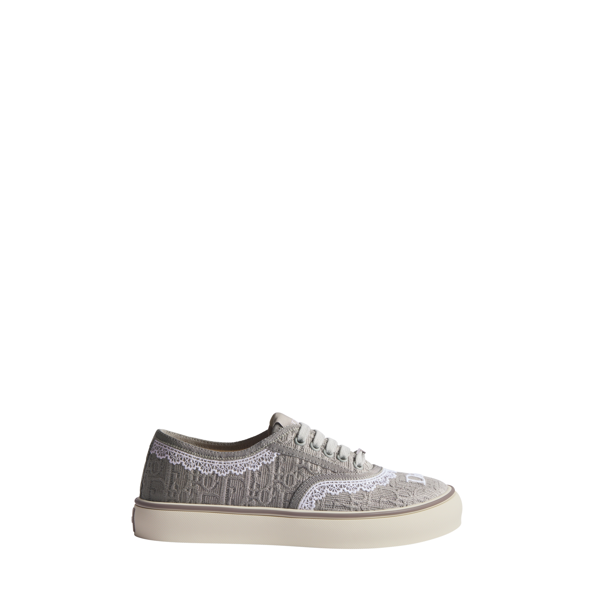 Dior Saltwind Sneaker Gris Trianon Dior Oblique Embroidered Cotton and White Lace E02