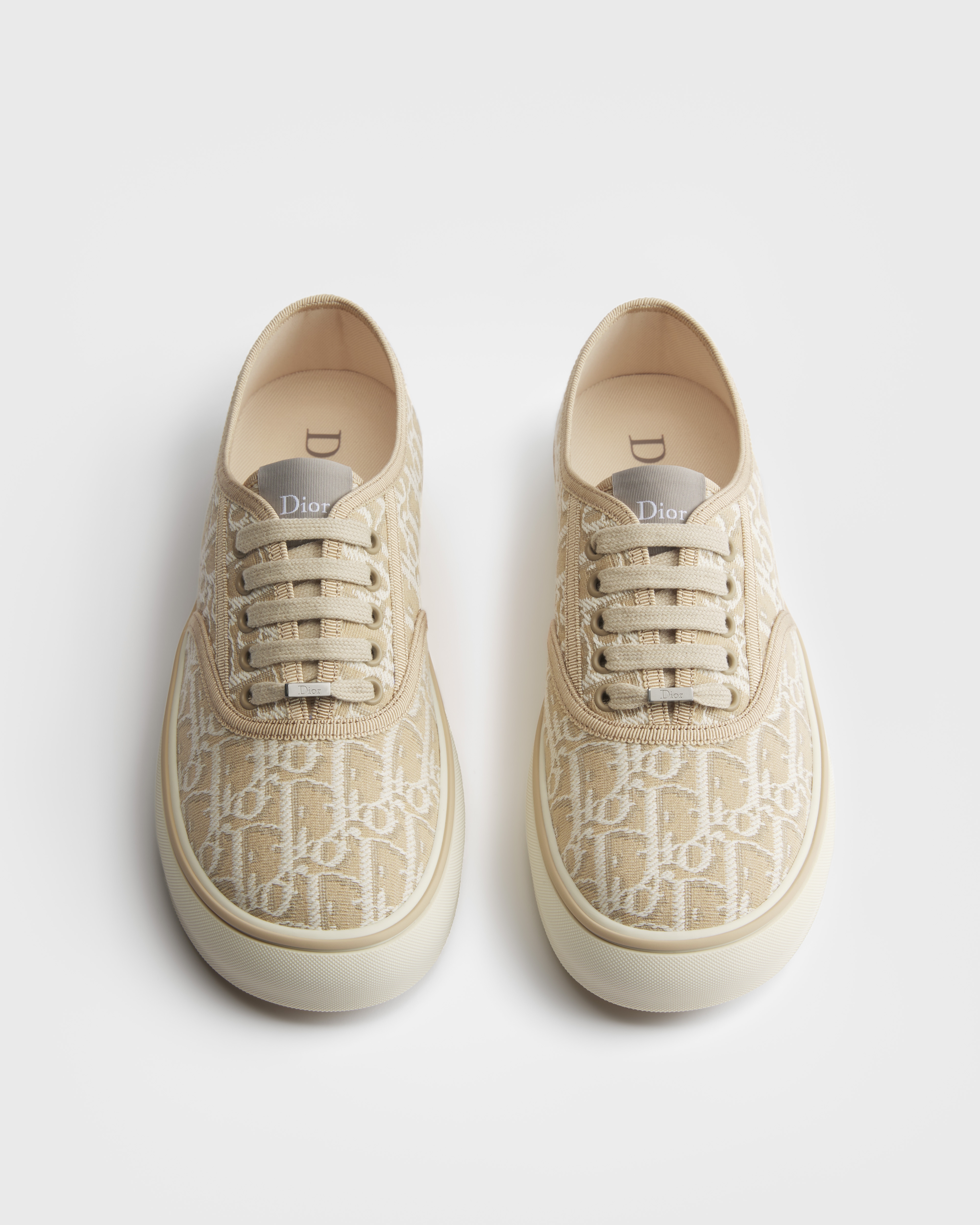 Dior Saltwind Sneaker Beige Dior Oblique Embroidered Cotton E06