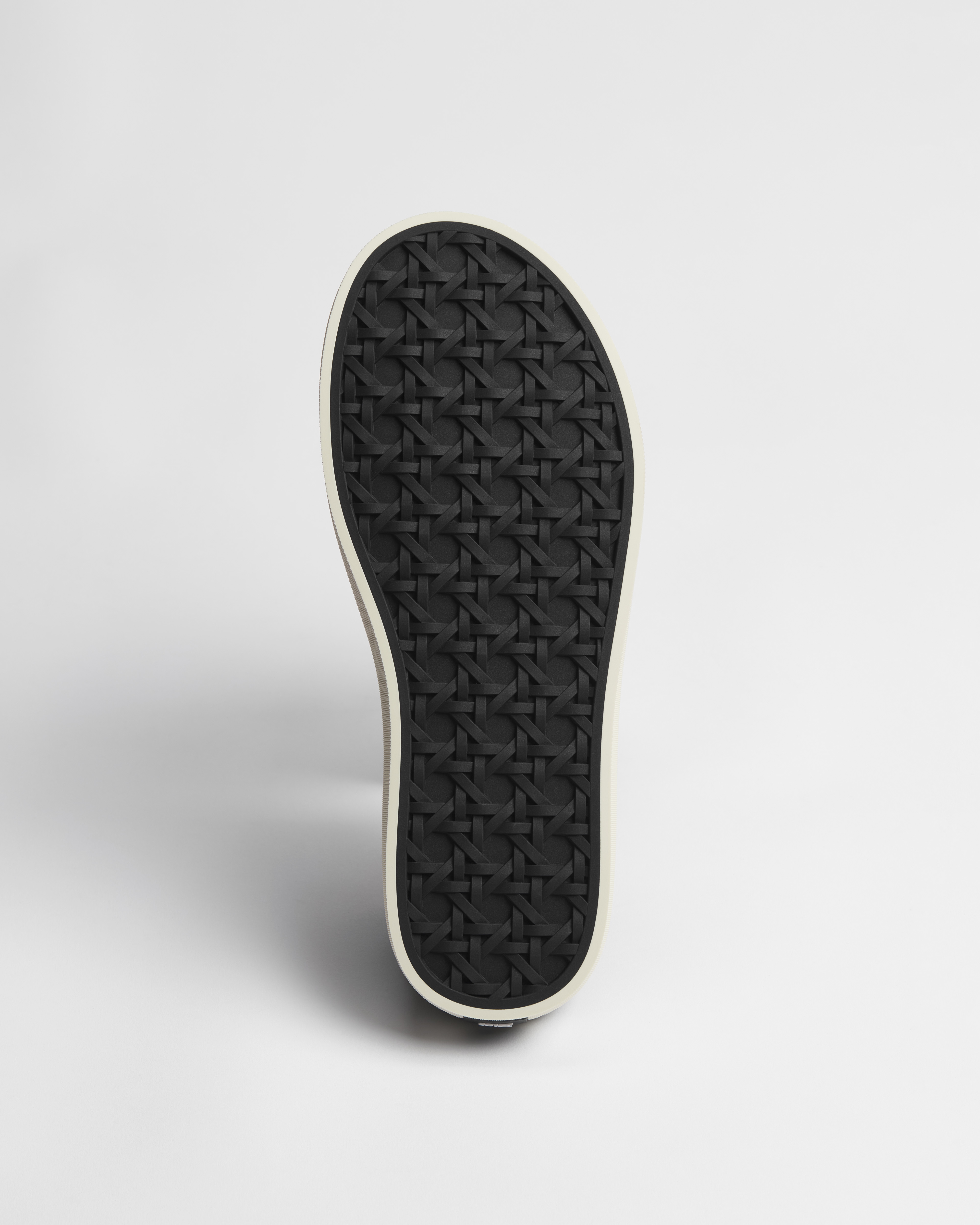 Dior Saltwind Sneaker Blue Dior Oblique Embroidered Cotton E13