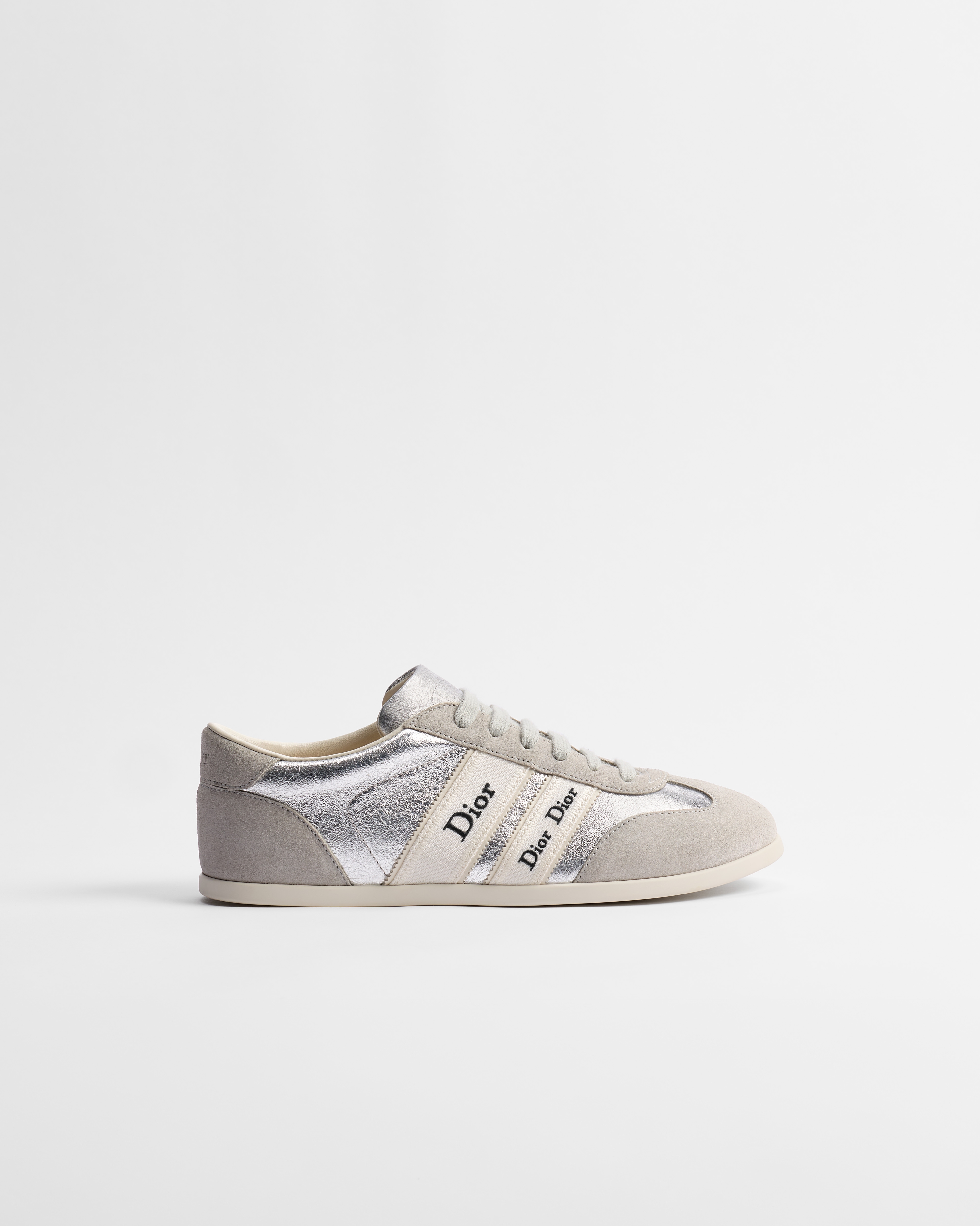 Sneaker Dior Ribbon Veau velours gris et cuir d'agneau laminé craquelé argenté E02