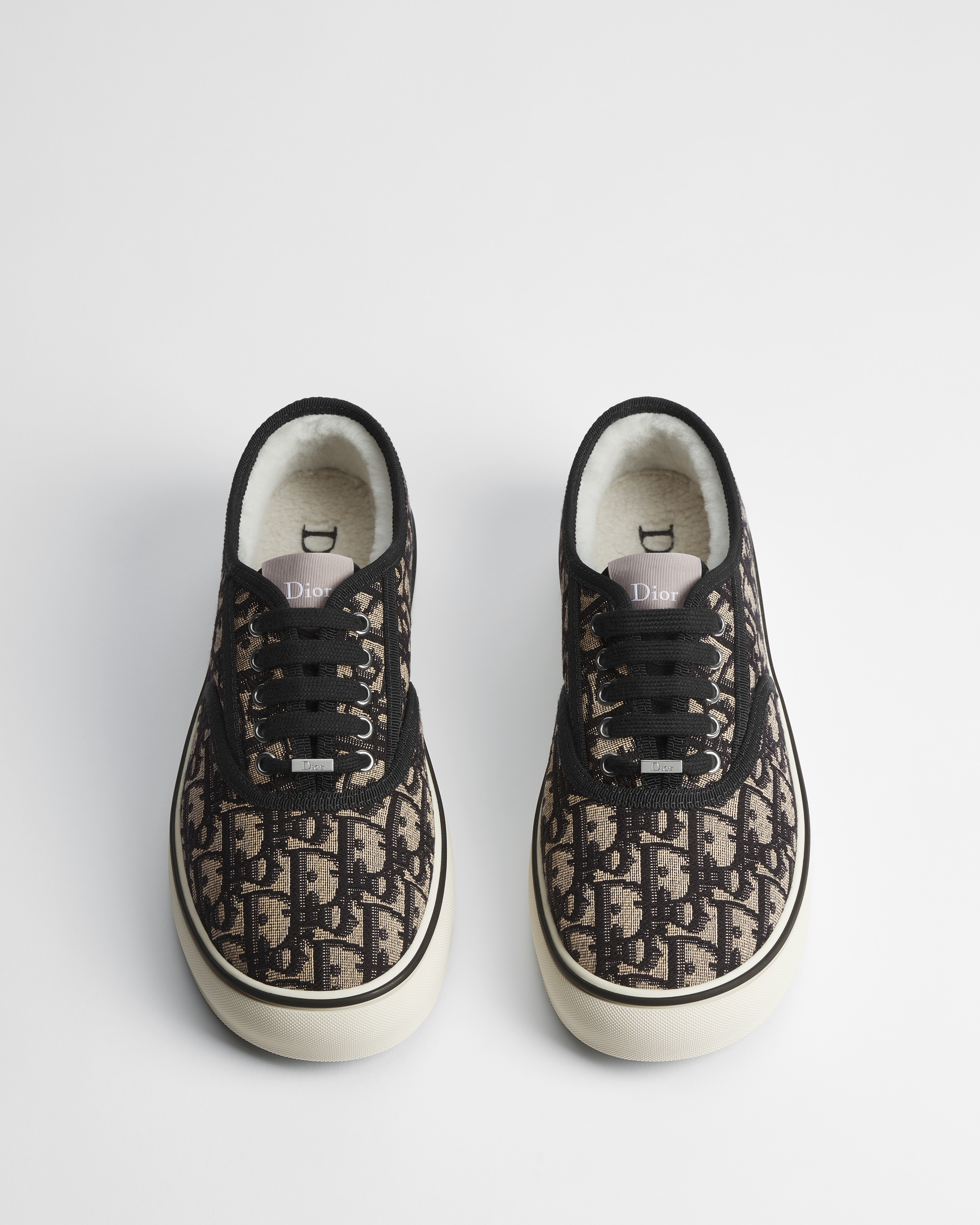 DiorAlps Dior Saltwind Sneaker Beige and Black Dior Oblique Embroidered Cotton E06
