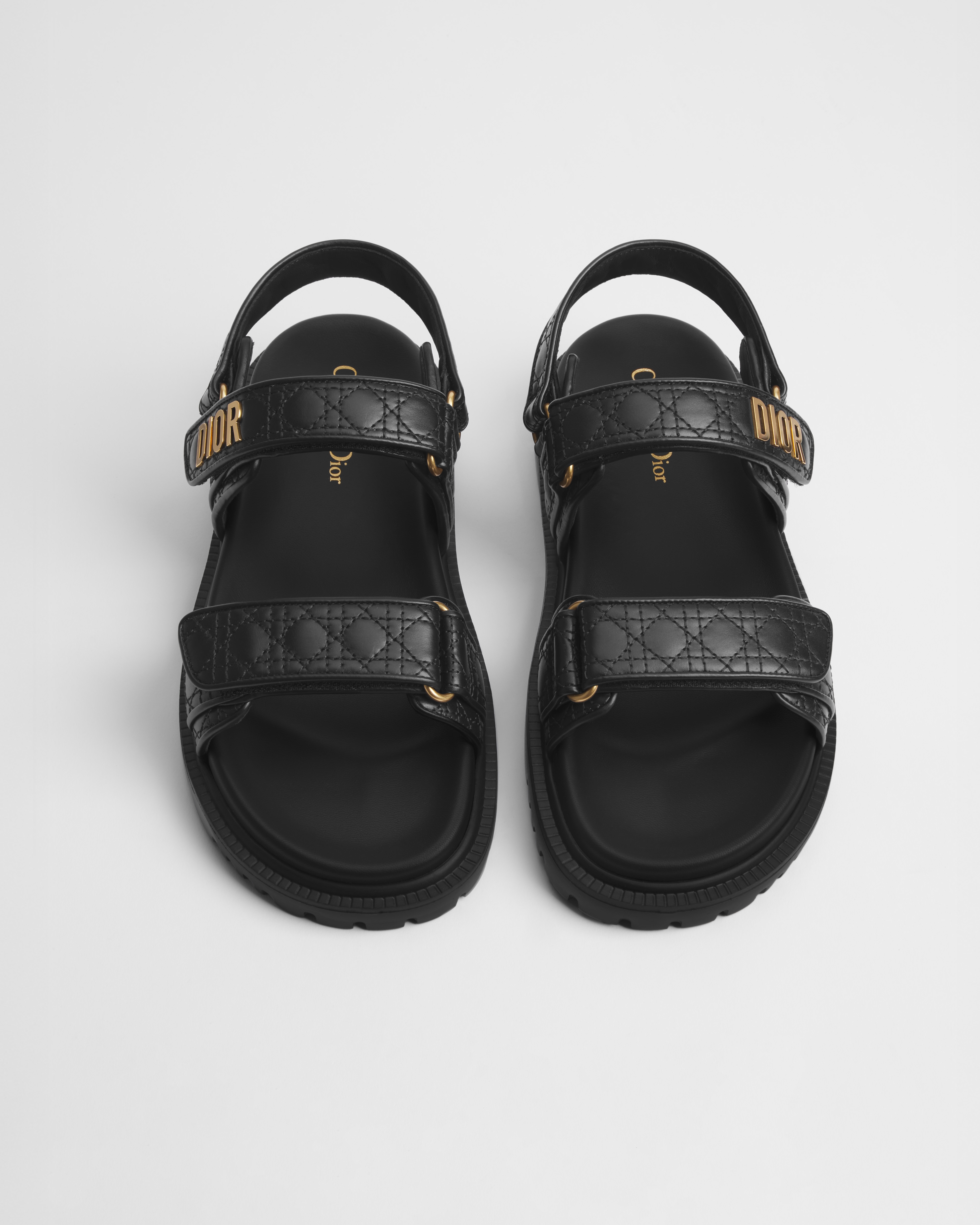 Dioract-sandaal Zwart kalfsleer met doorgestikt Cannage-motief E06