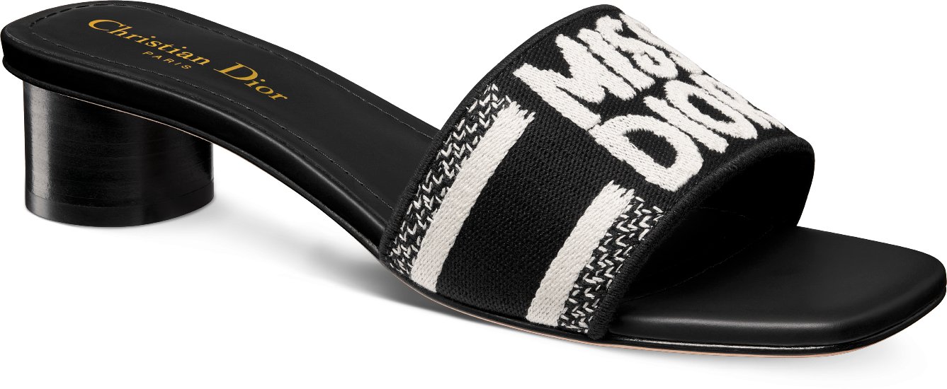 Dway Heeled Slide Three quarter closed view