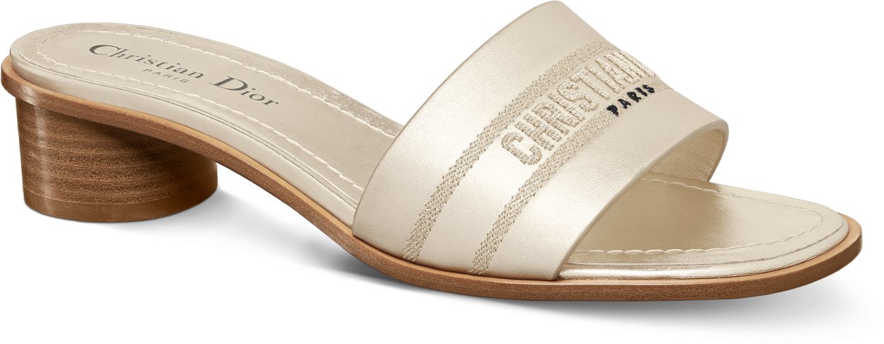 Dway Heeled Slide Three quarter closed view