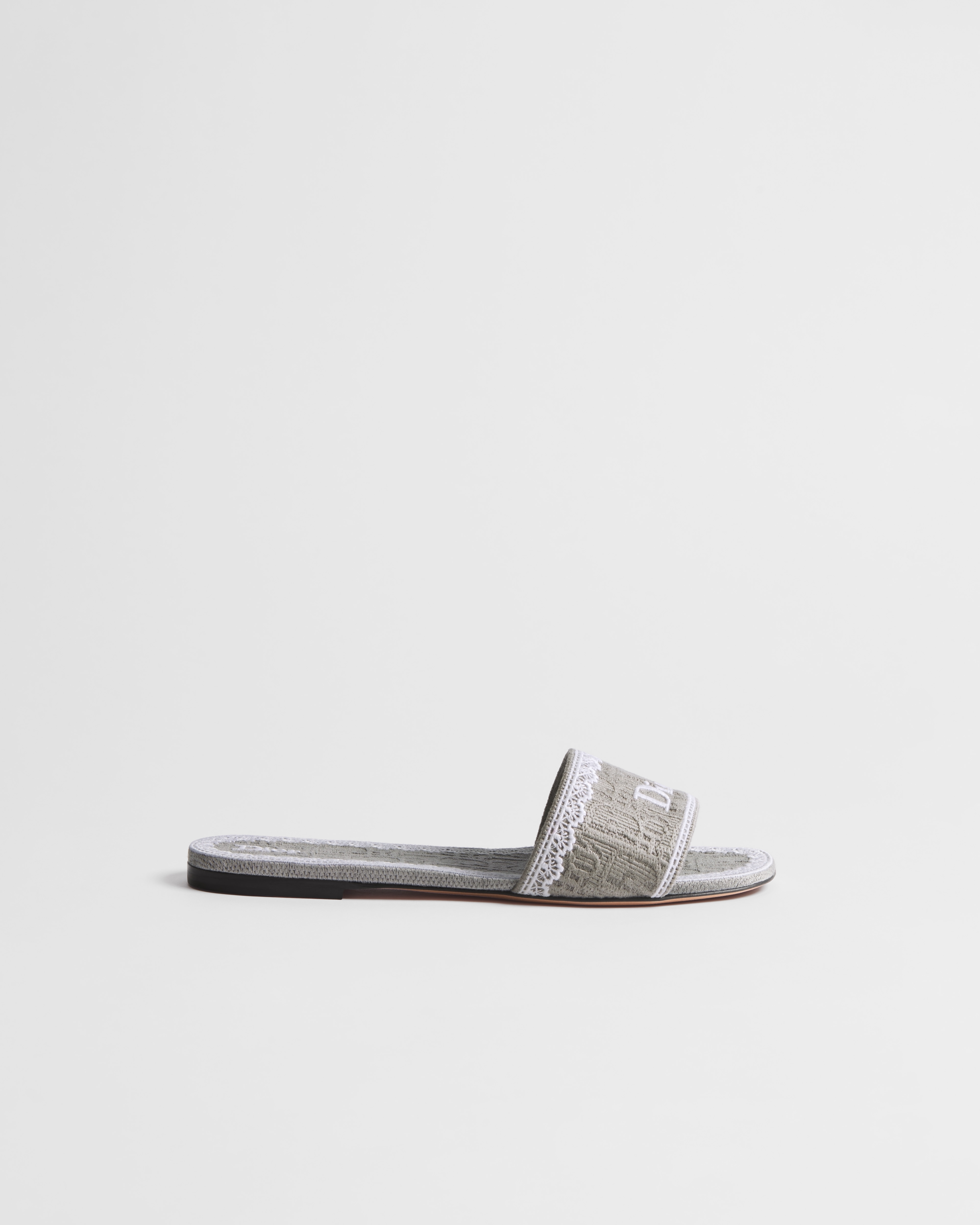 Dior Dentelle Slide Gris Trianon Dior Oblique Embroidered Cotton and Ecru Lace E02