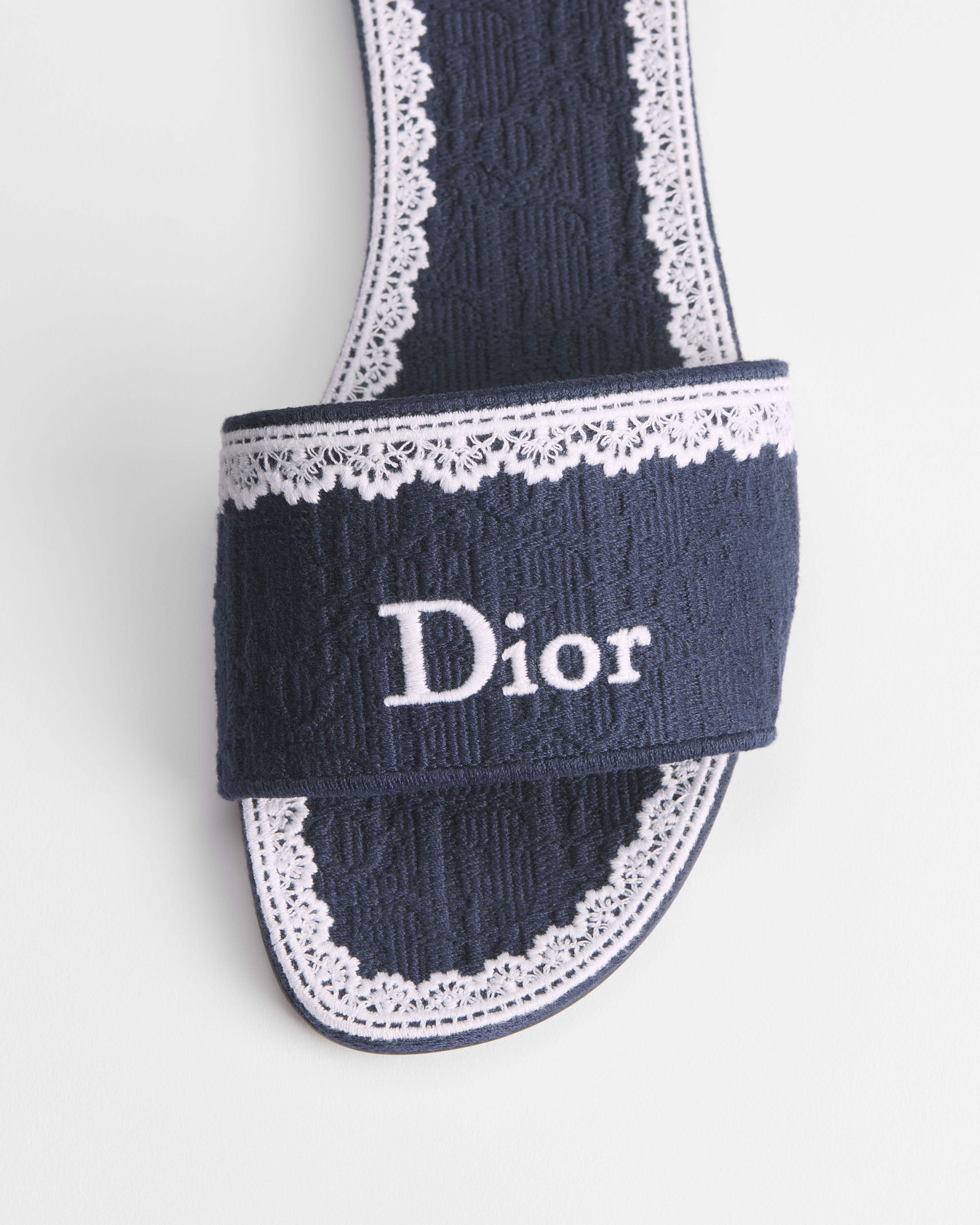 Mule Dior Dentelle Coton brodé Dior Oblique bleu et dentelle blanche E12
