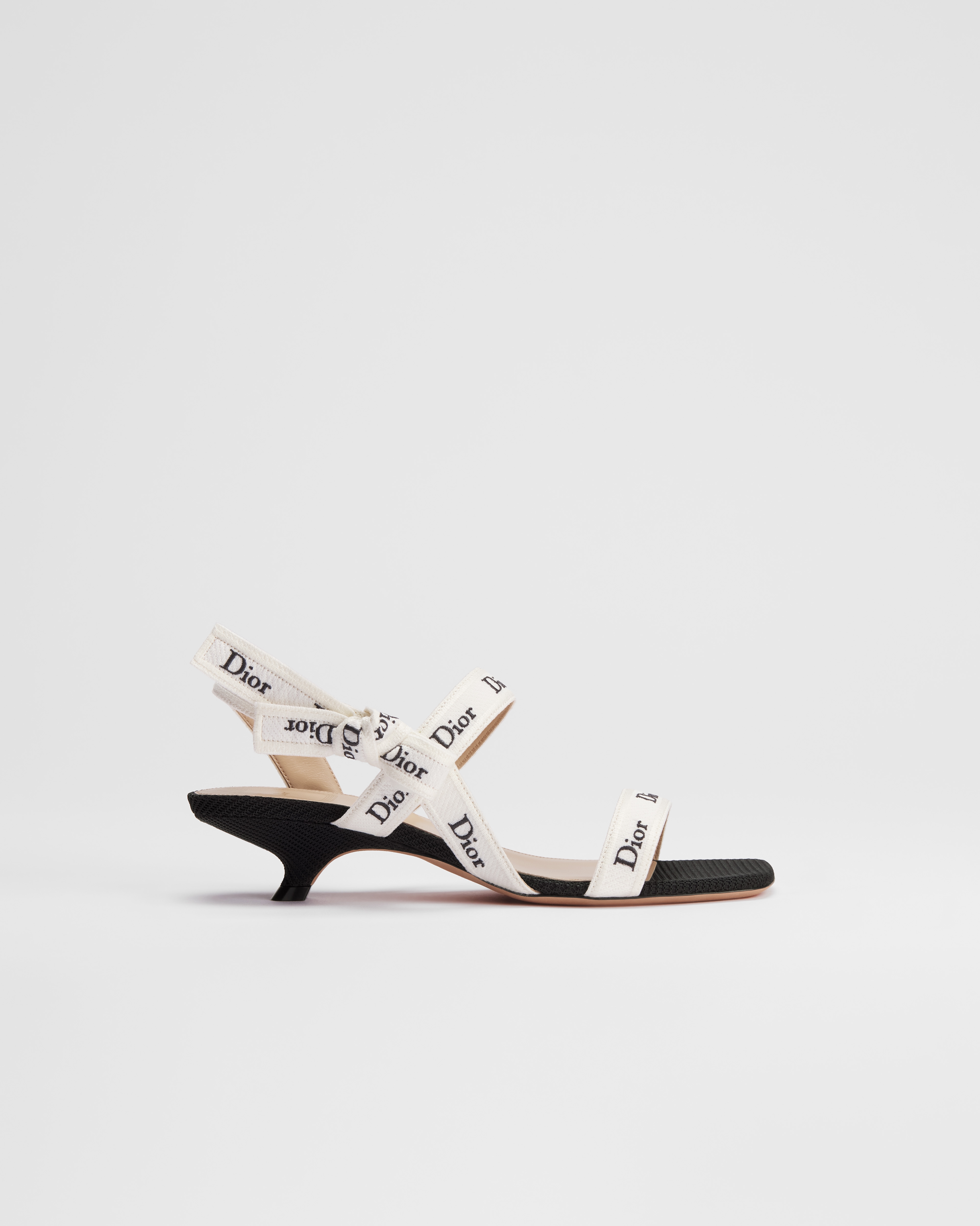 Sandal with J'Adior Straps Black Embroidered Cotton E02