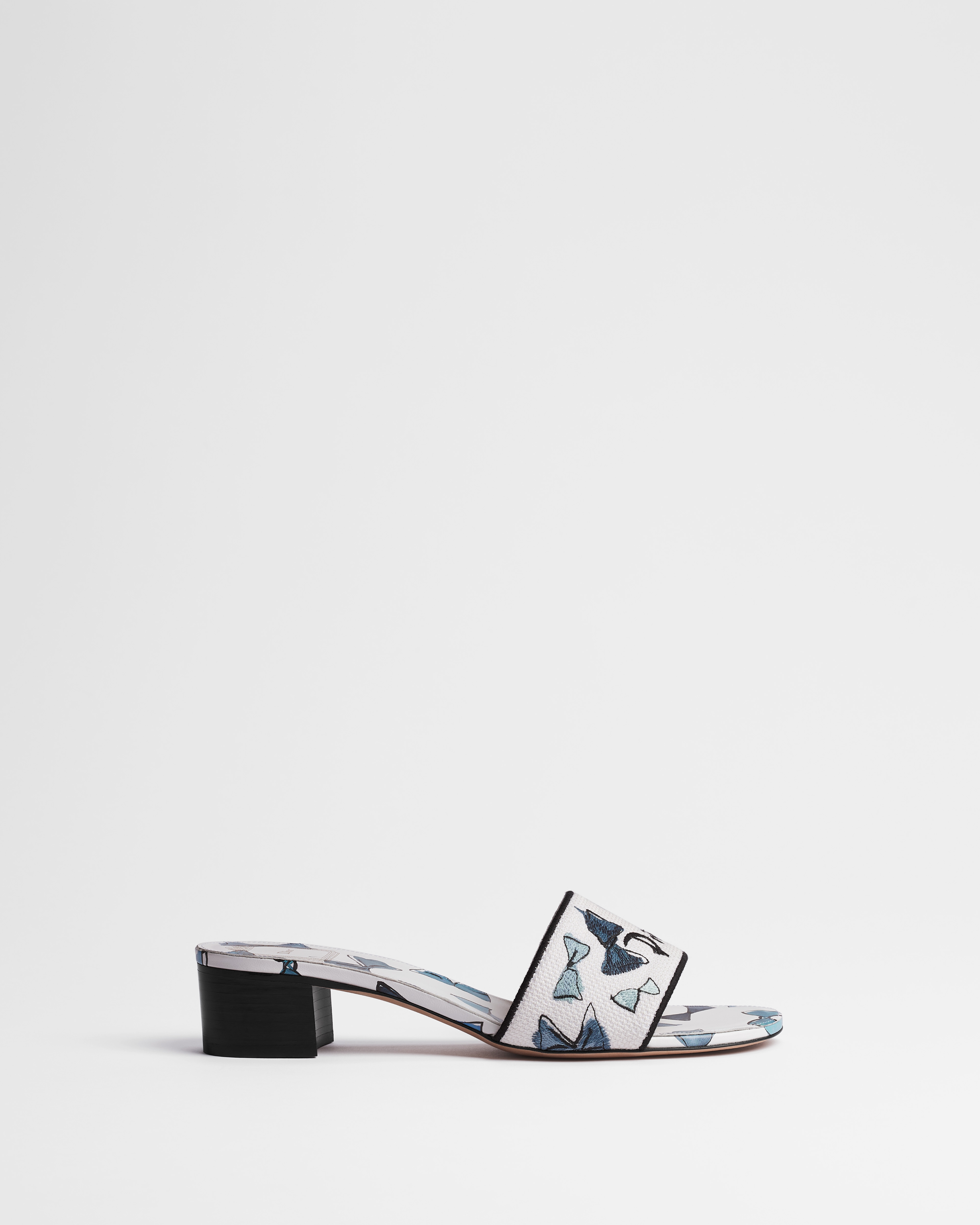 Dioriviera Dway Heeled Slide Blue and White Dior Bows Embroidered Cotton E02