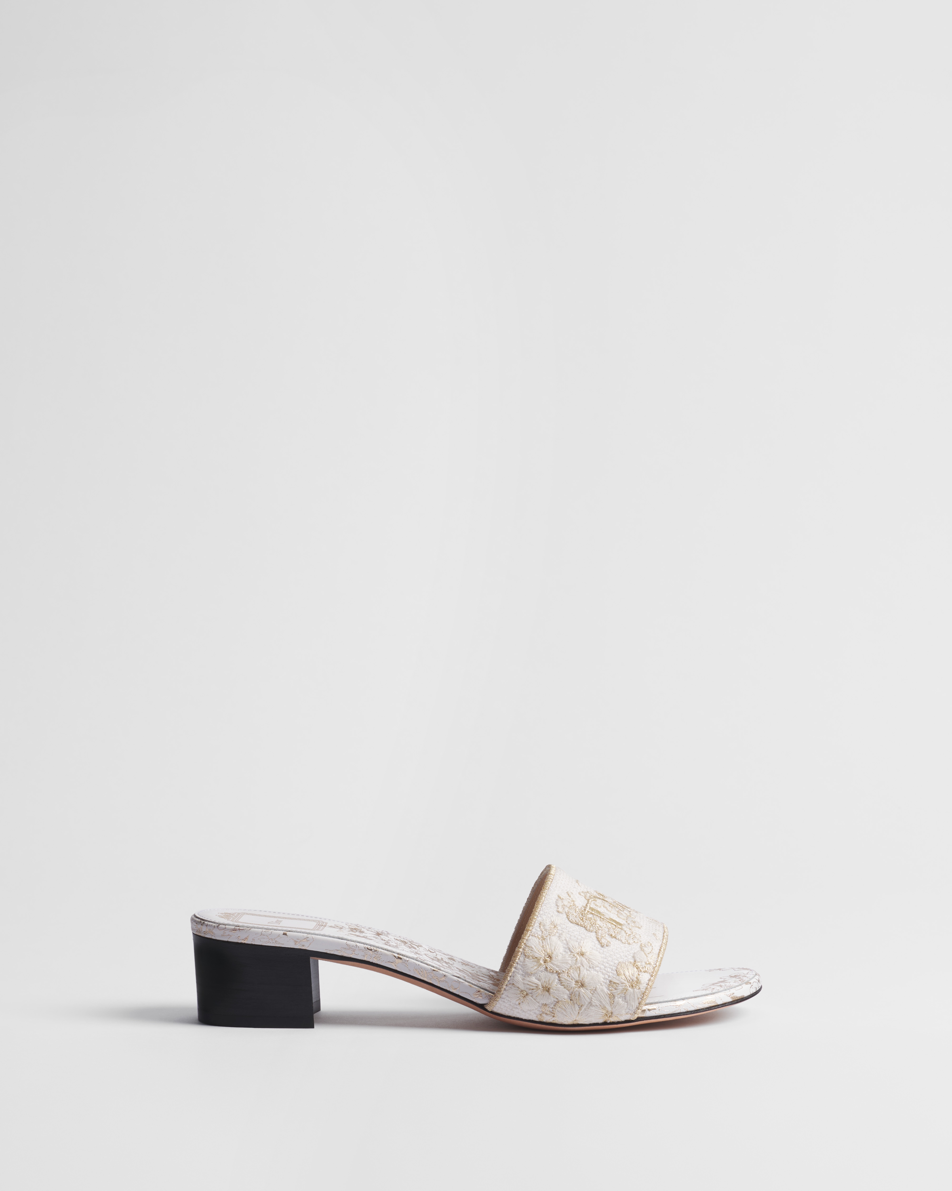 Dway Heeled Slide White Cotton Embroidered with Dior Lilac Bouquet Motif in Gold-Tone Metallic Thread E02