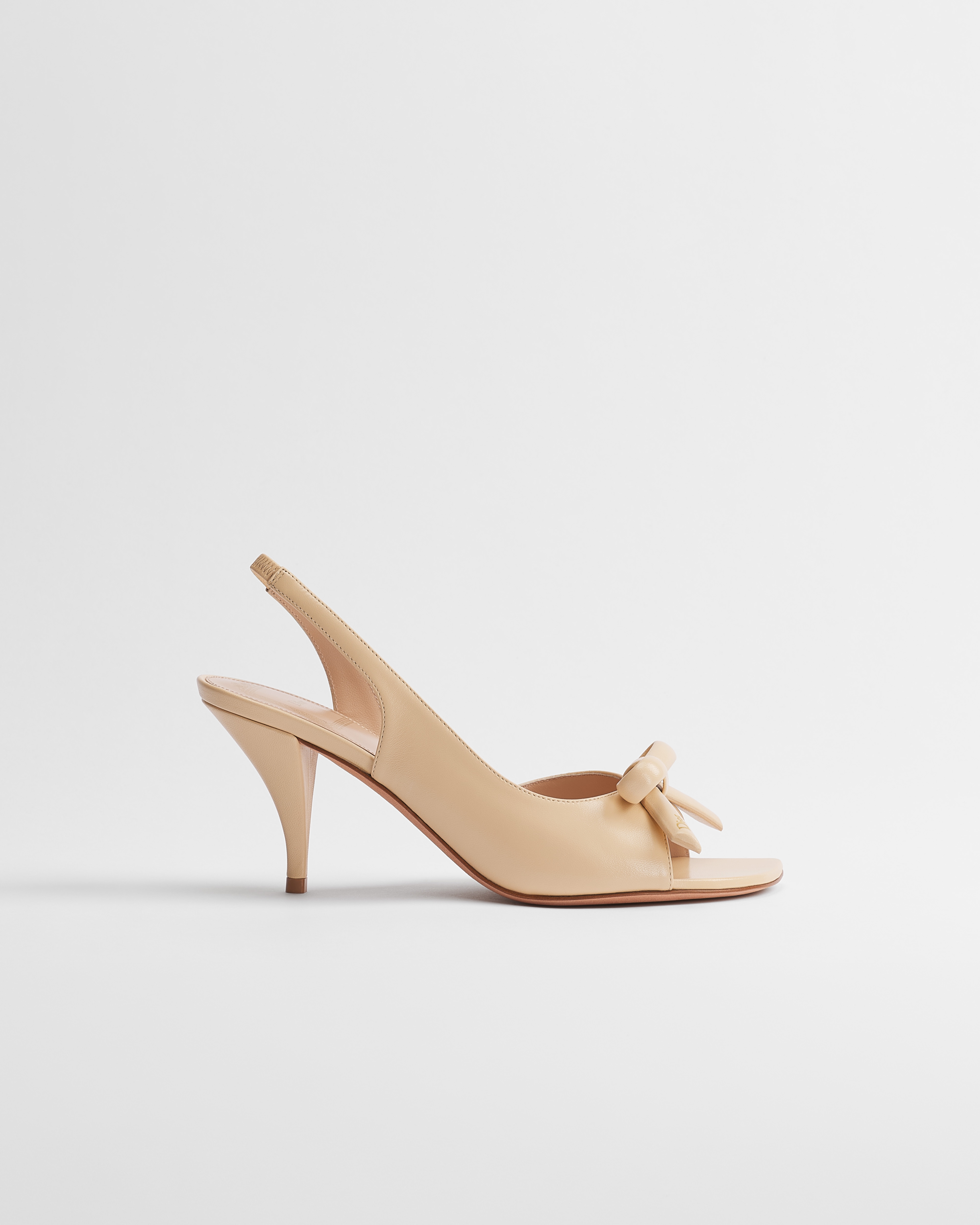 Sandale slingback à talon Dior Bow Cuir d'agneau écru E02