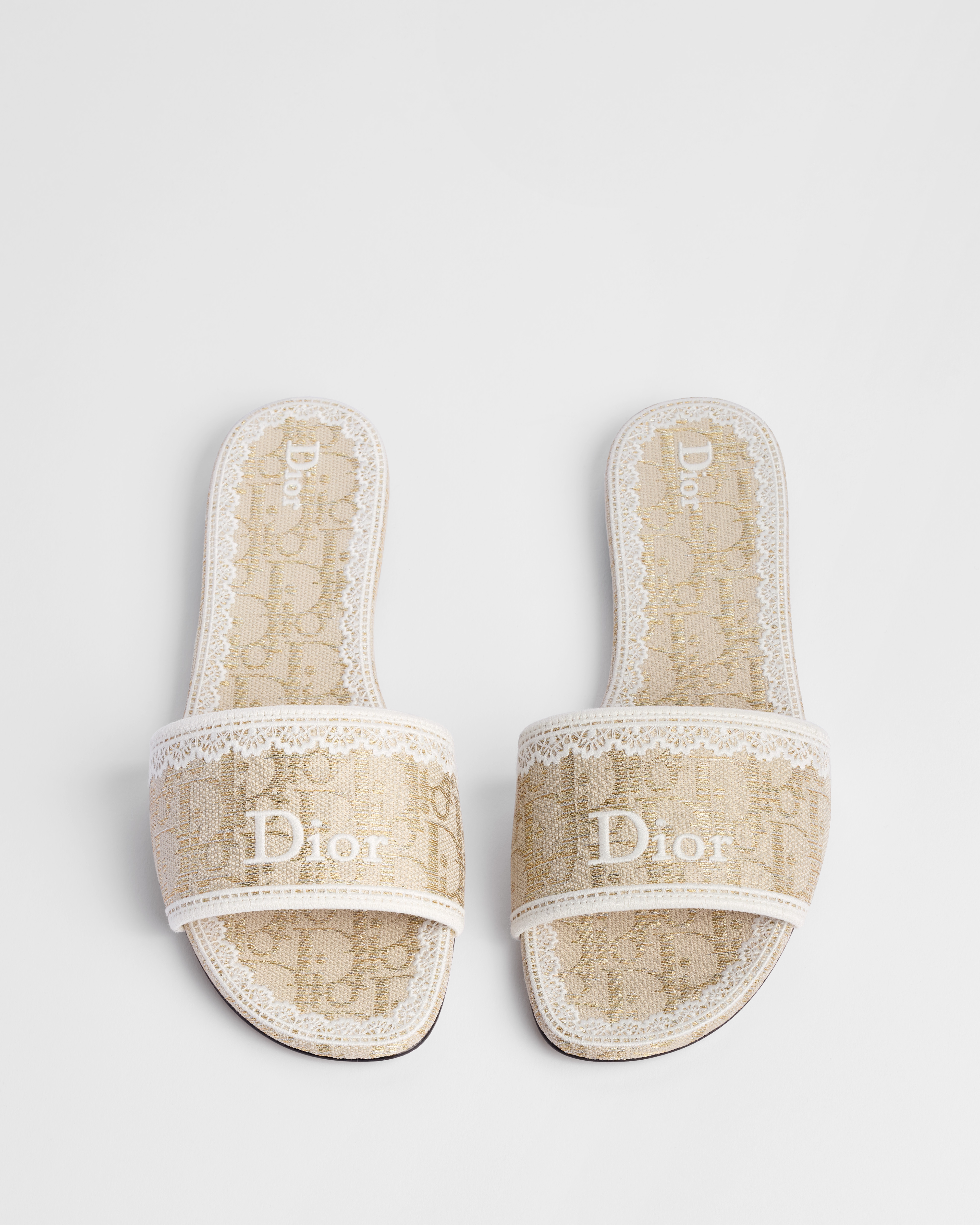 Dior Dentelle Slide Dior Oblique Embroidered Cotton with Gold-Tone Metallic Thread and White Lace E06
