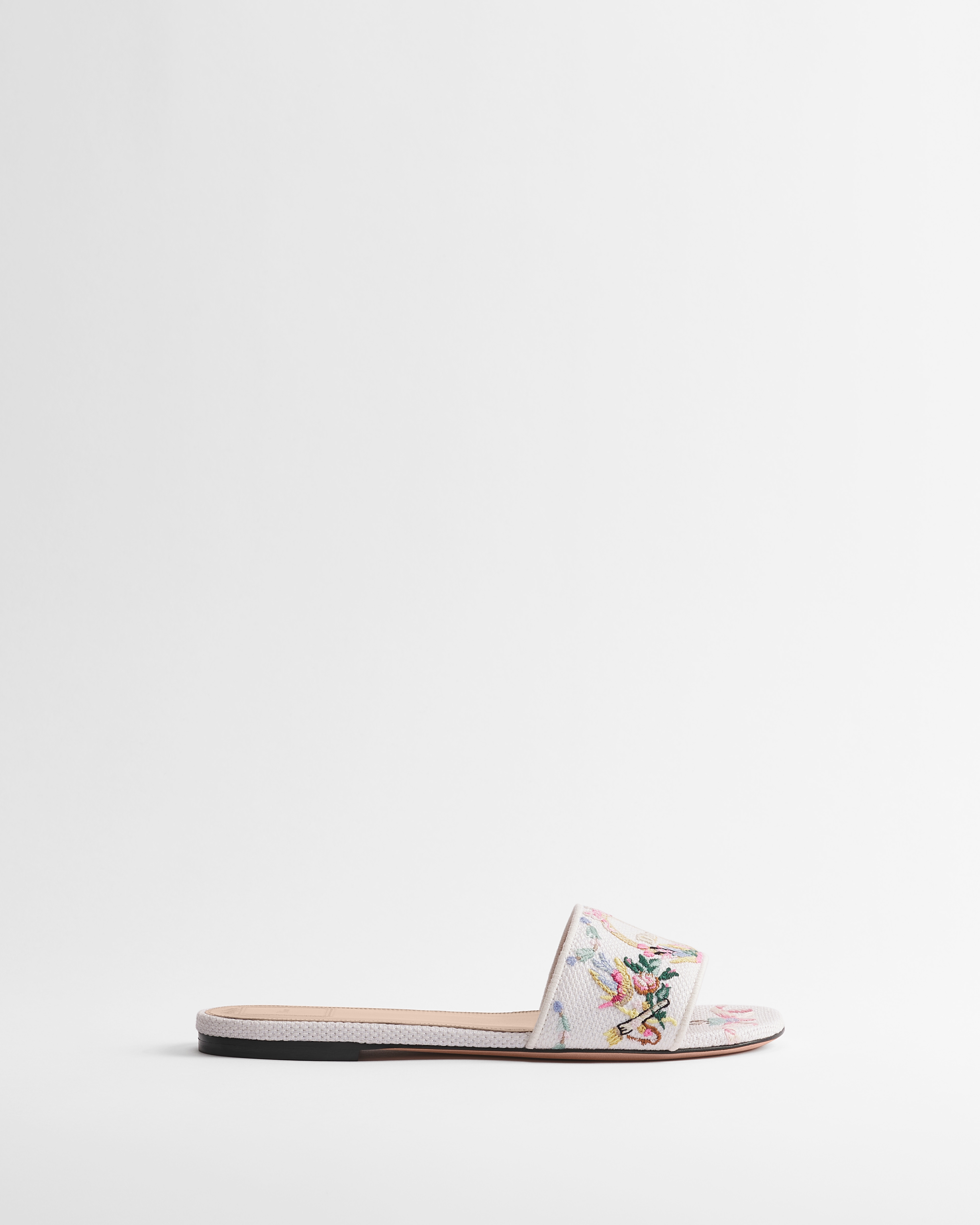 Dior Qixi Dior Médaillon Slide White Cotton Embroidered with Multicolor Dior Colibri Motif E02