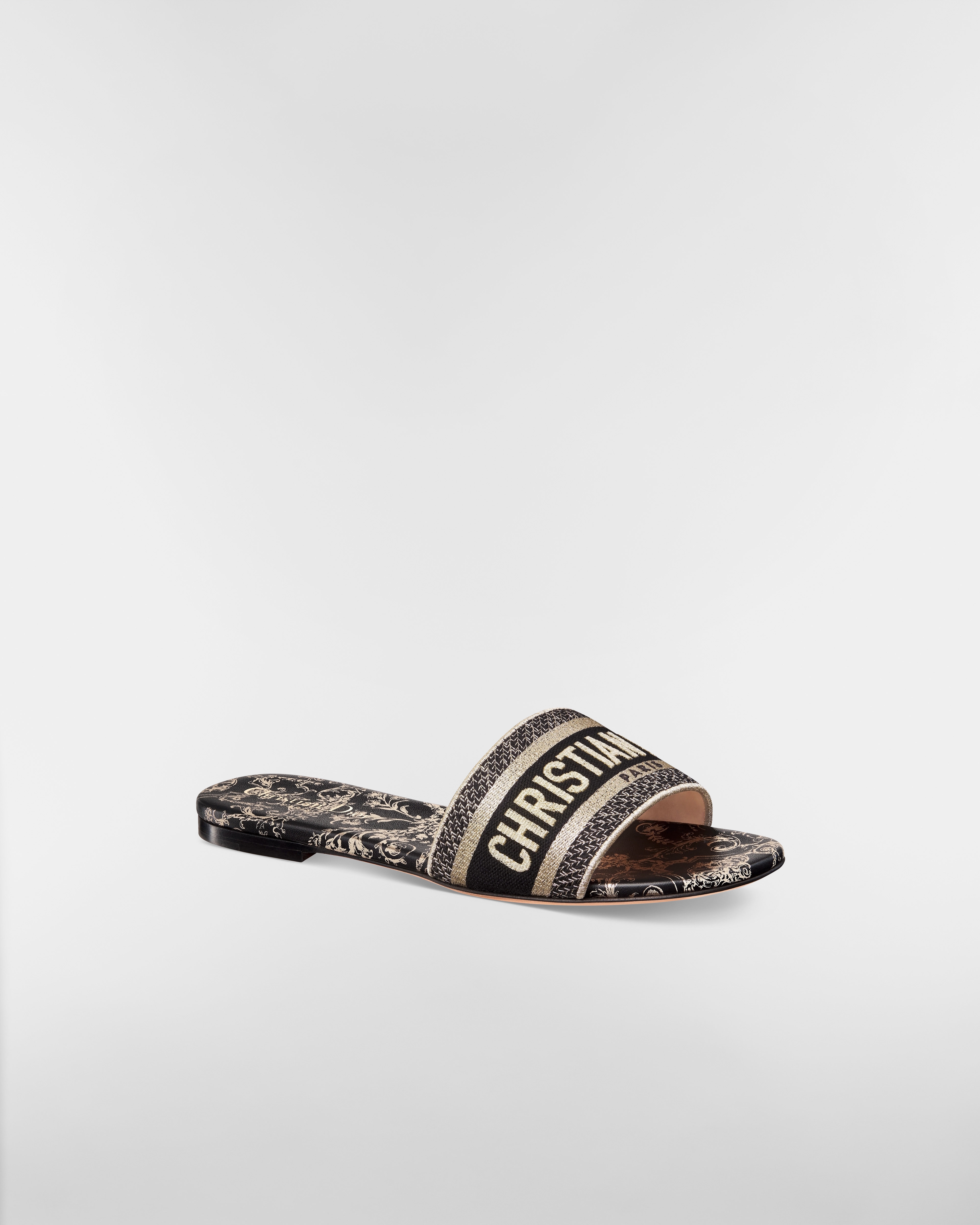 Dway-muiltje Katoen geborduurd met metallic draad en een zwart- en goudkleurig bloemenmotief E03