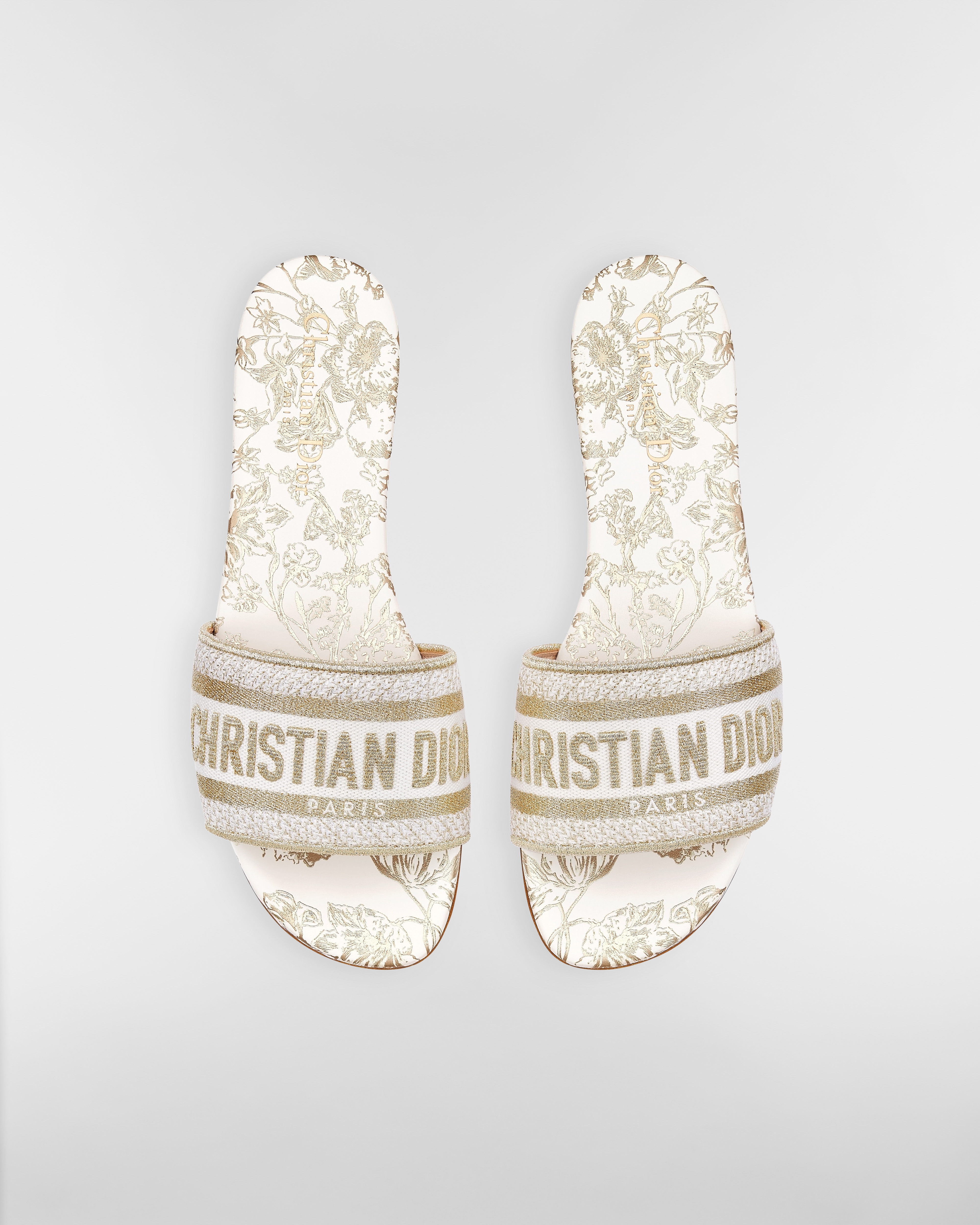 Dway Slide Cotton Embroidered with Metallic Thread and White and Gold-Tone Millefiori Motif E06