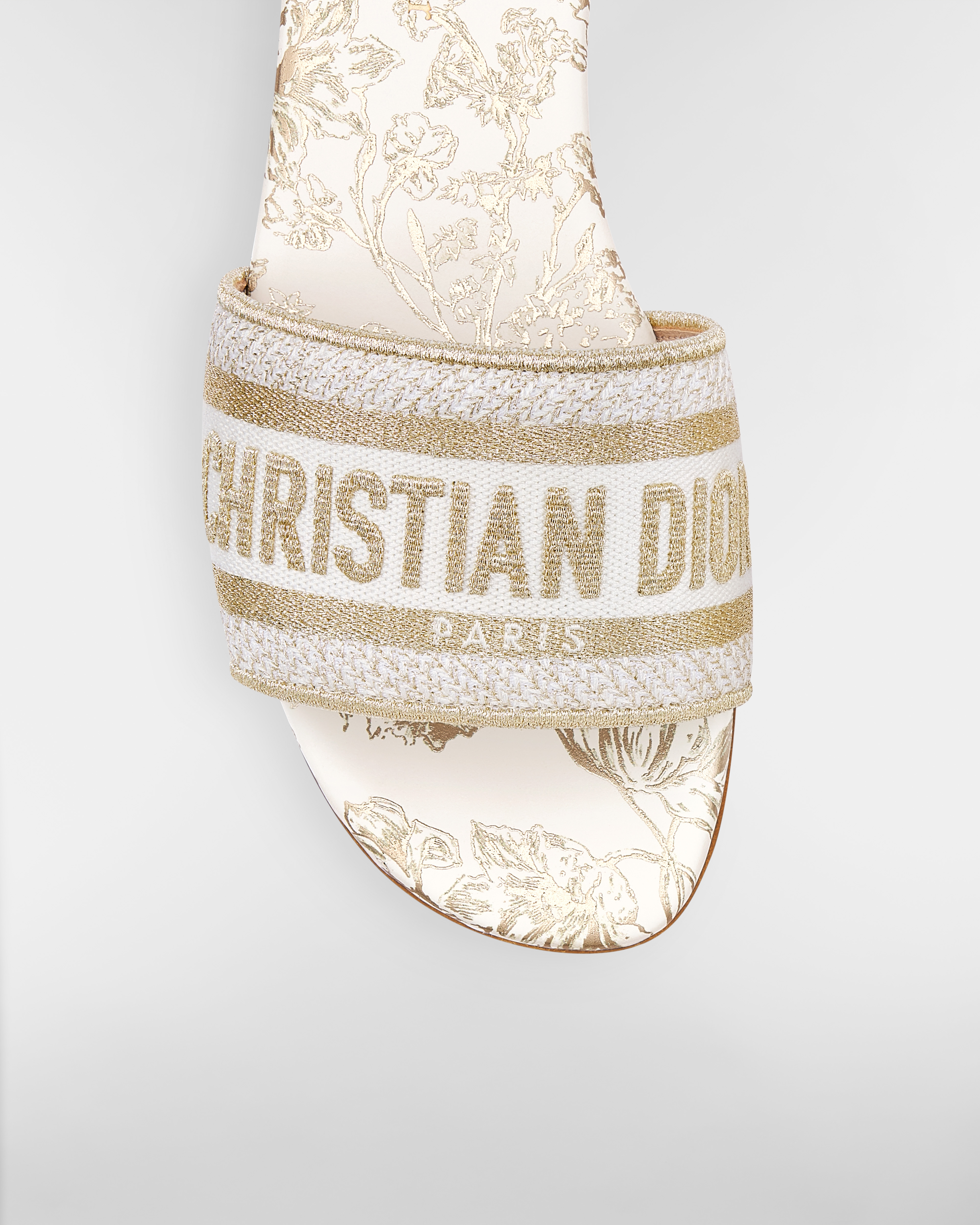 Dway Slide Cotton Embroidered with Metallic Thread and White and Gold-Tone Millefiori Motif E09