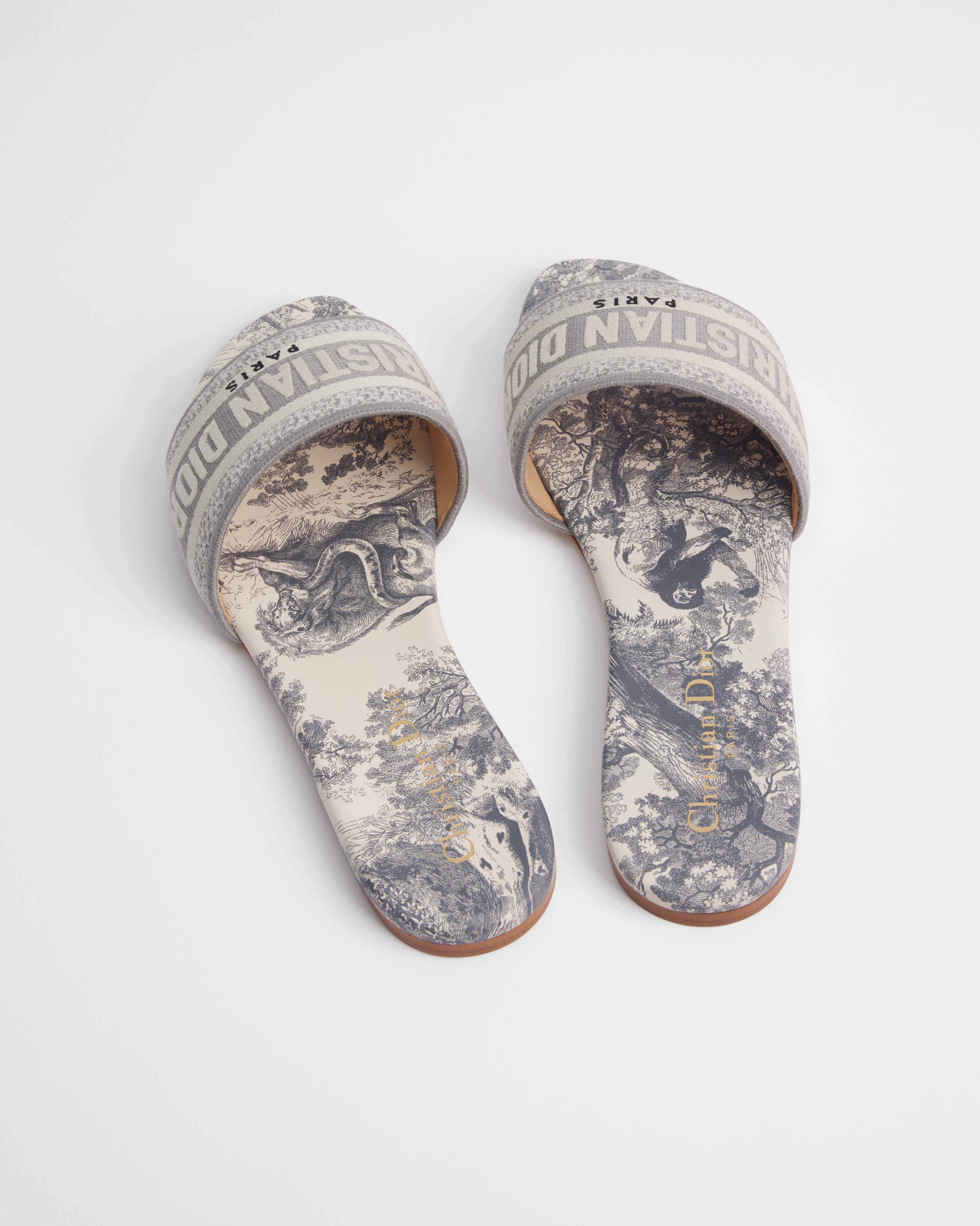 Dway 涼鞋 灰色刺繡棉綴以 Toile de Jouy 主題圖案 E09