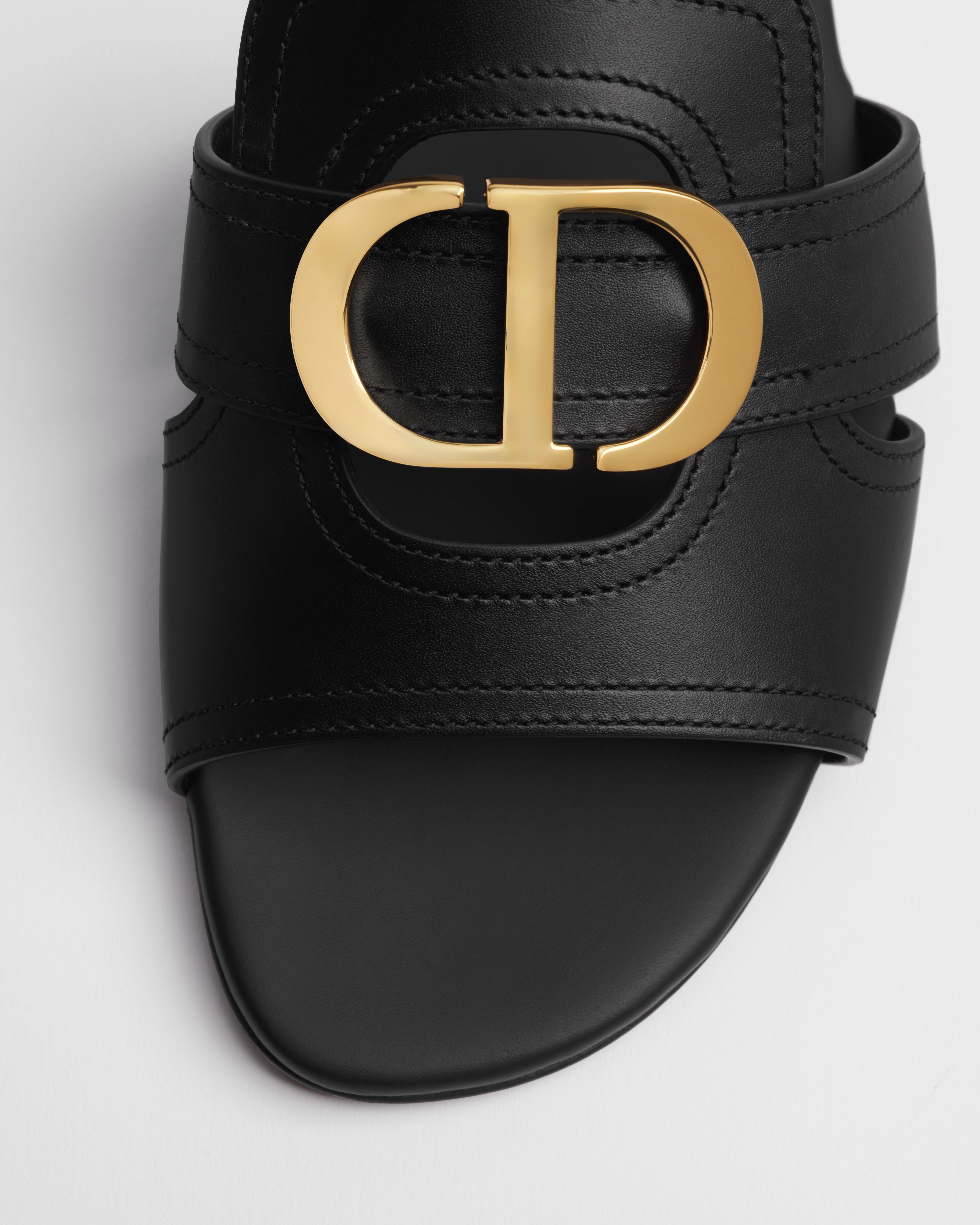 Mule 30 Montaigne Cuir de veau noir E10