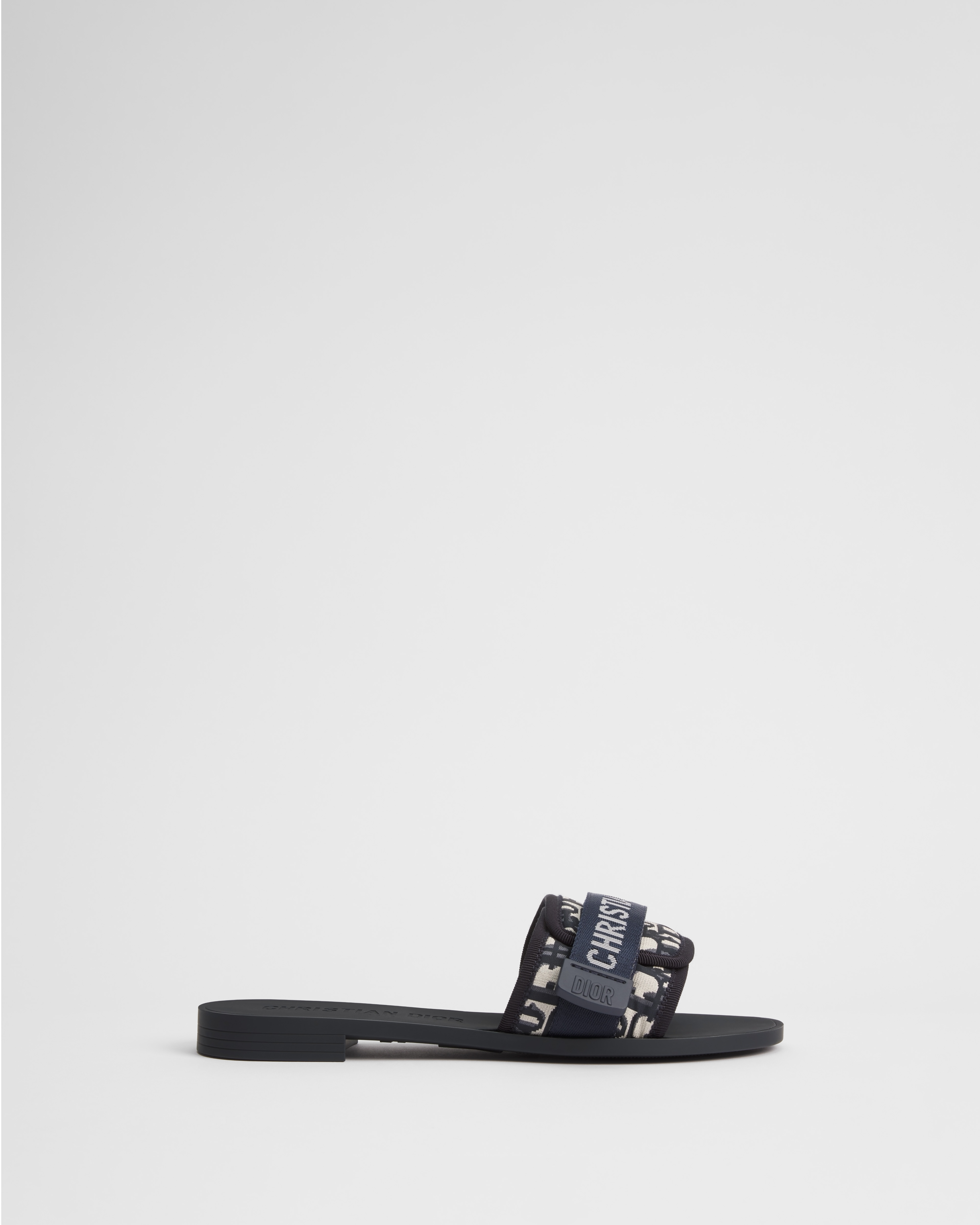 Dio(r)evolution Slide Shiny Technical Fabric with Deep Blue Dior Oblique Print E02