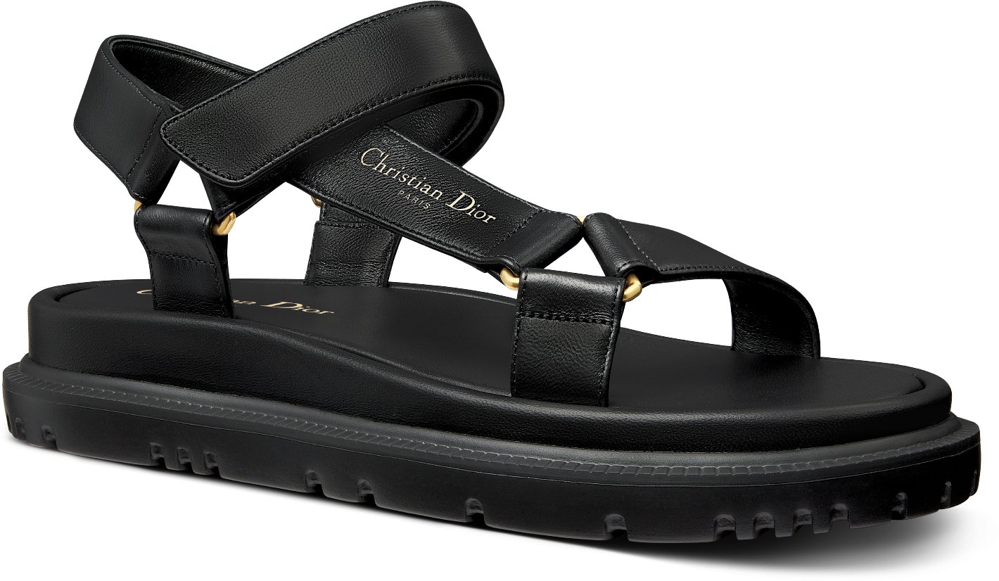 D-Wave Sandal Three quarter closed view Three quarter closed view
