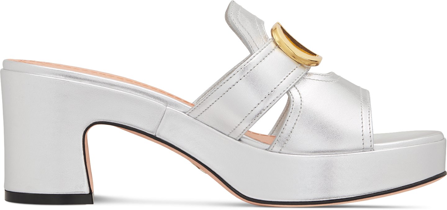 Dior Or 30 Montaigne Platform Slide Profile view