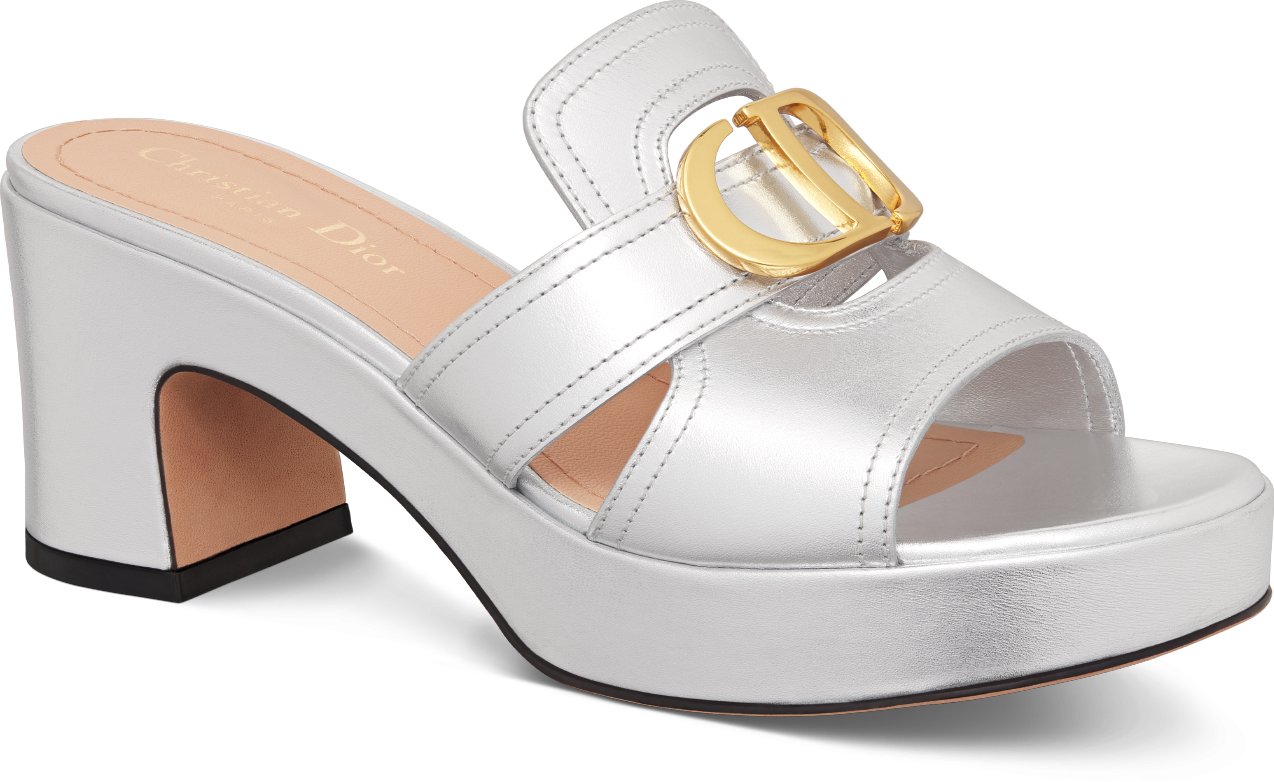Dior Or 30 Montaigne Platform Slide Three quarter closed view