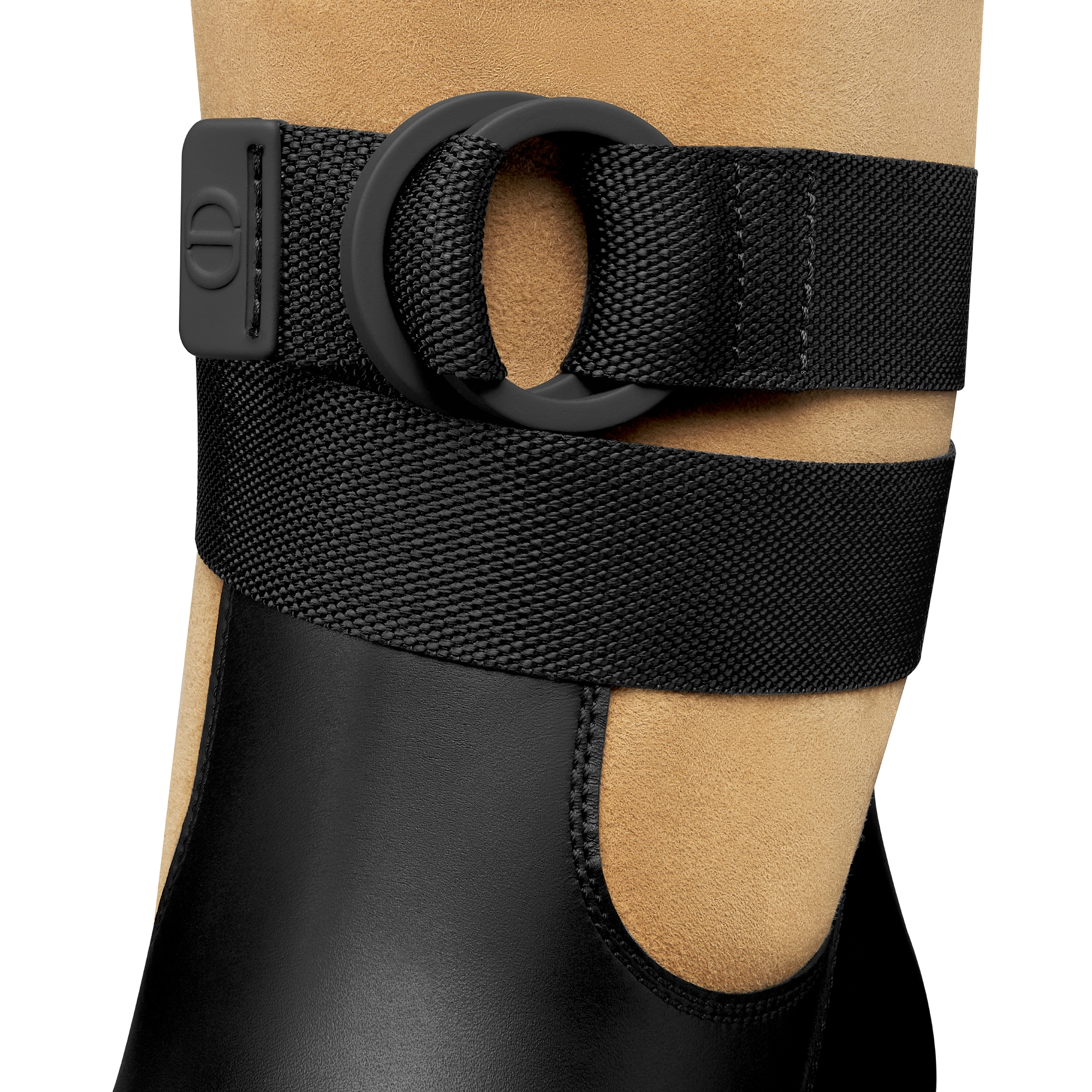 D-Major-laars Zwart kalfsleer, camel geitensuède en ecrukleurige lamsvacht E09