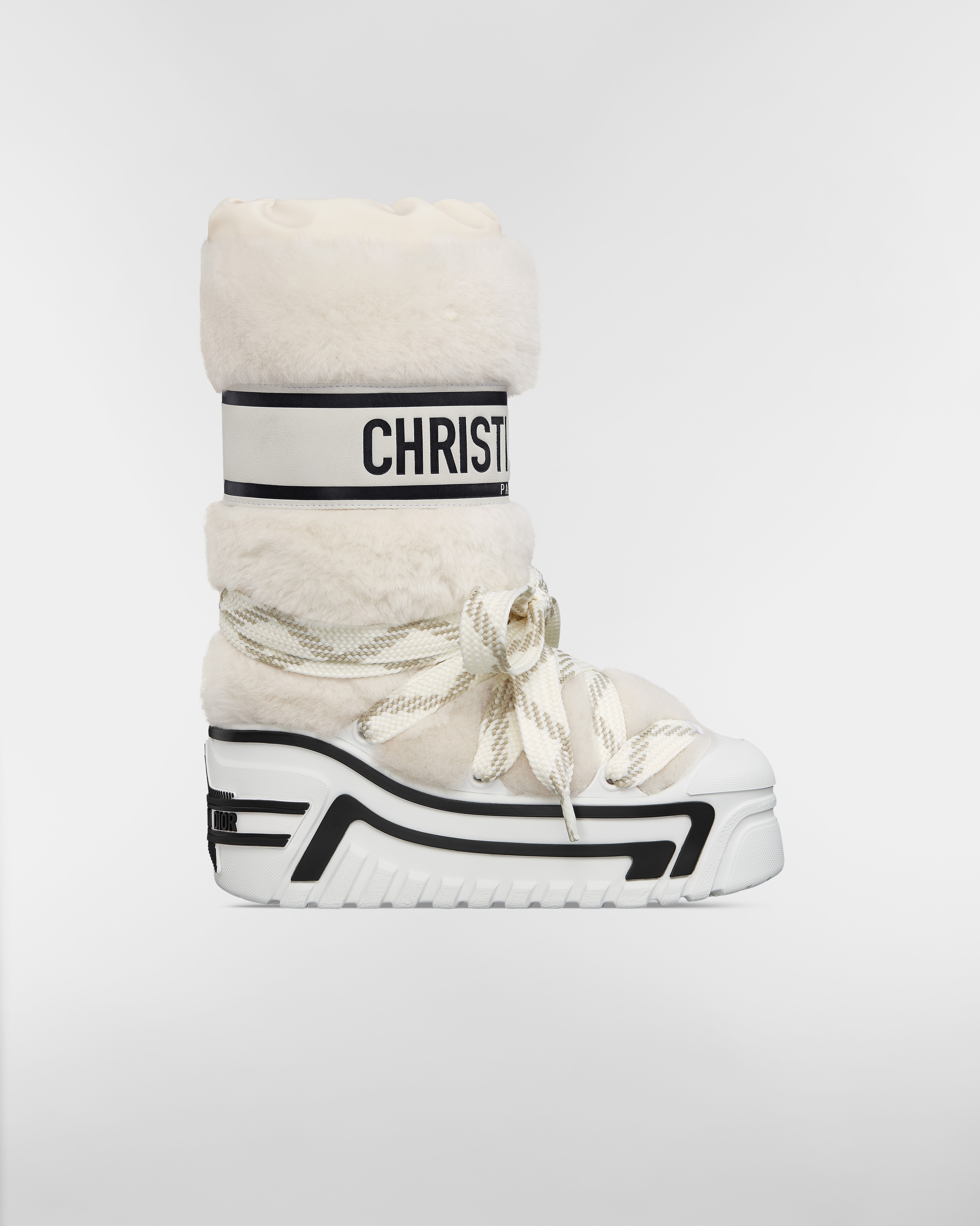 DiorAlps Après-Ski Boot White Lambskin Shearling and Suede Goatskin E02