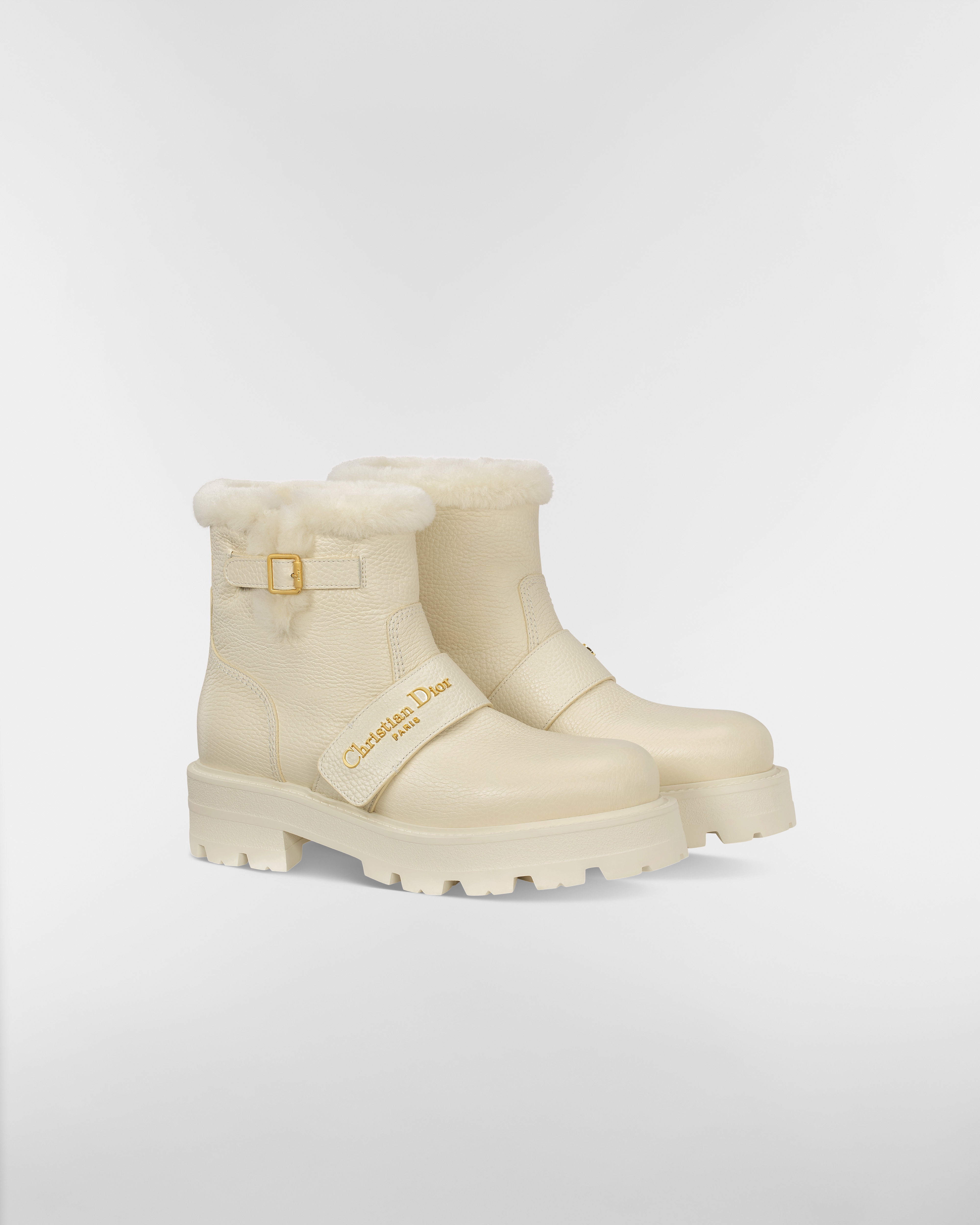 DiorAlps D-Quest Ankle Boot Ecru Grained Calfskin and Lambskin Shearling E03
