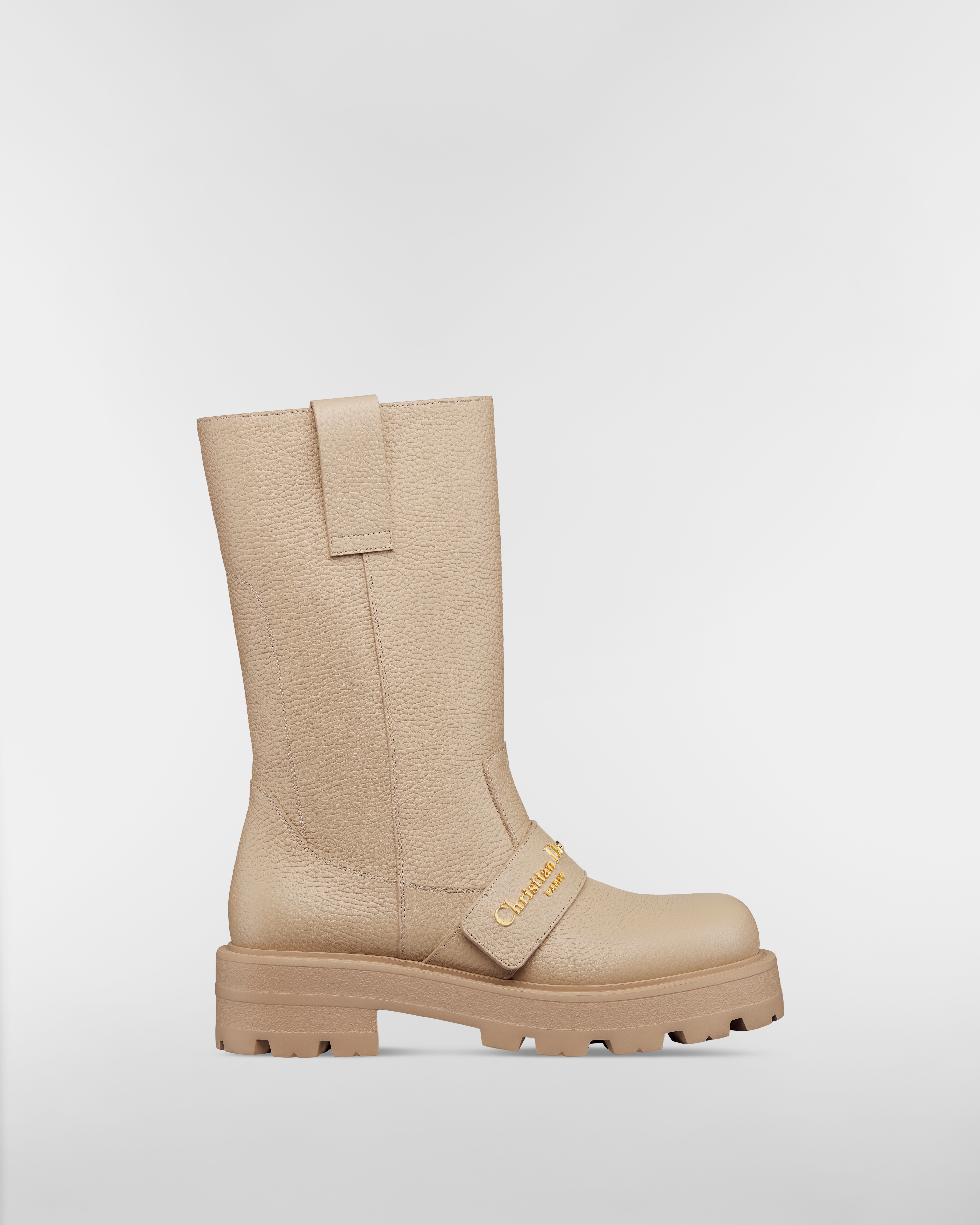 D-Quest Boot