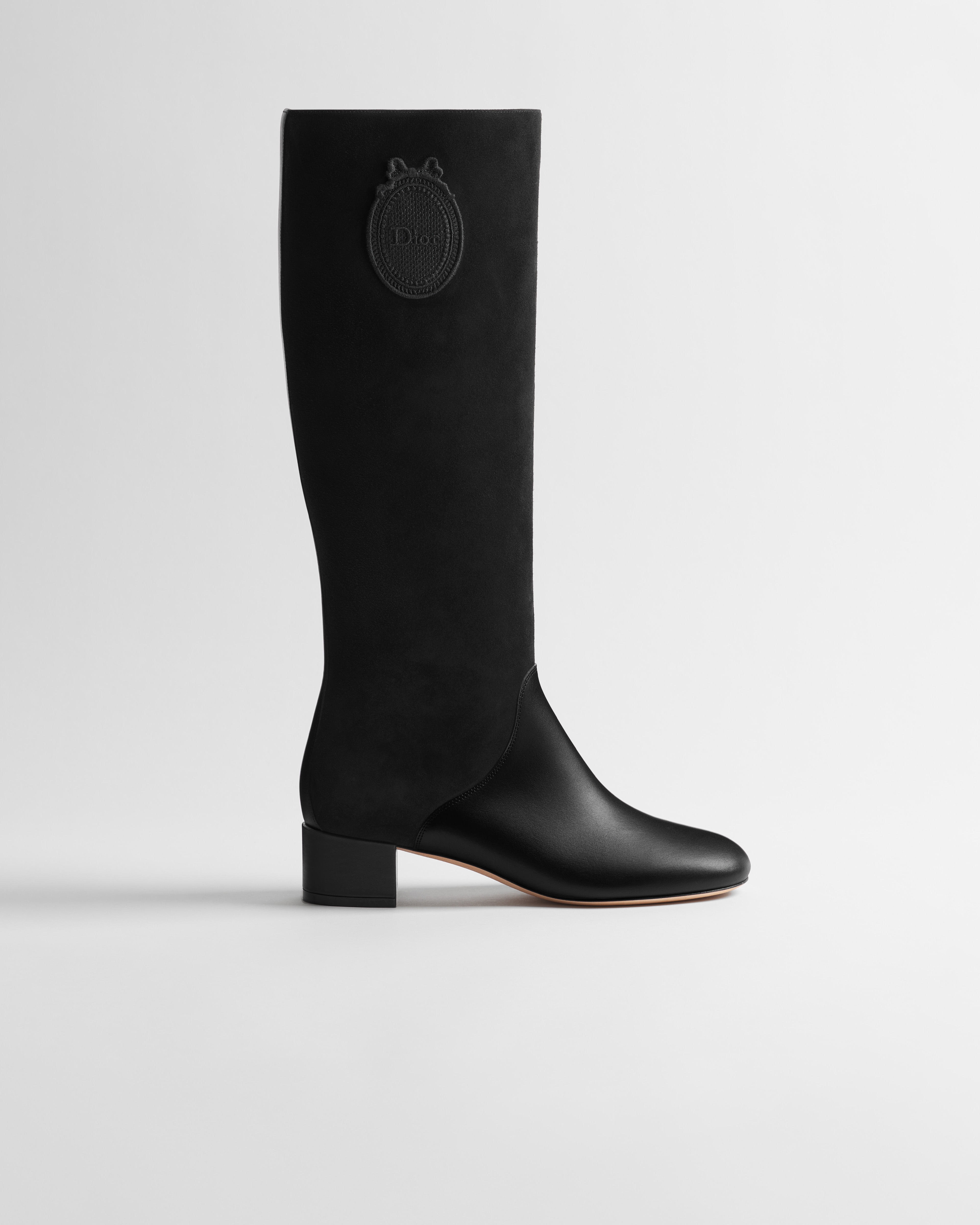 Dior Médaillon Heeled Boot Black Calfskin and Suede Goatskin E02