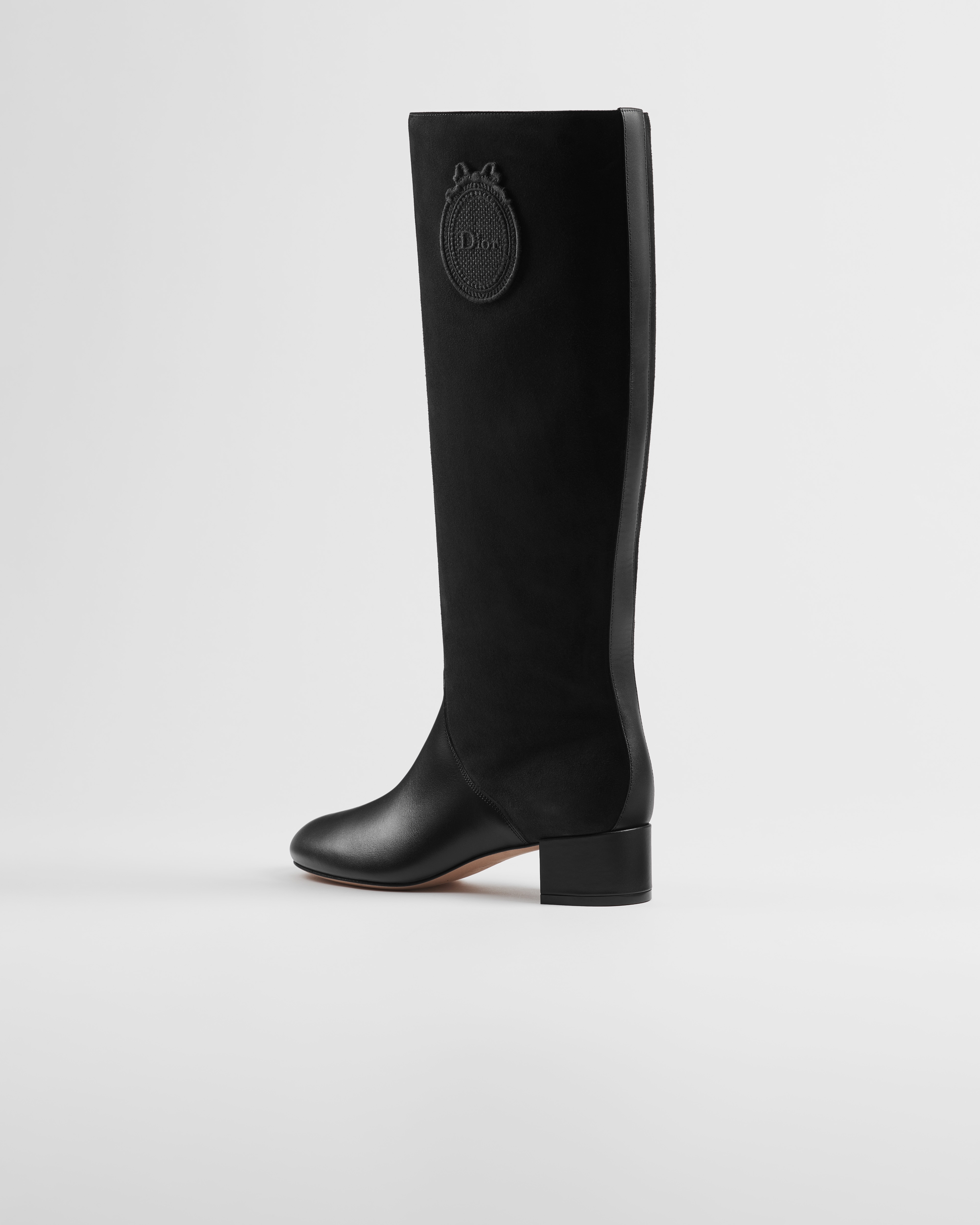 Dior Médaillon Heeled Boot Black Calfskin and Suede Goatskin E05