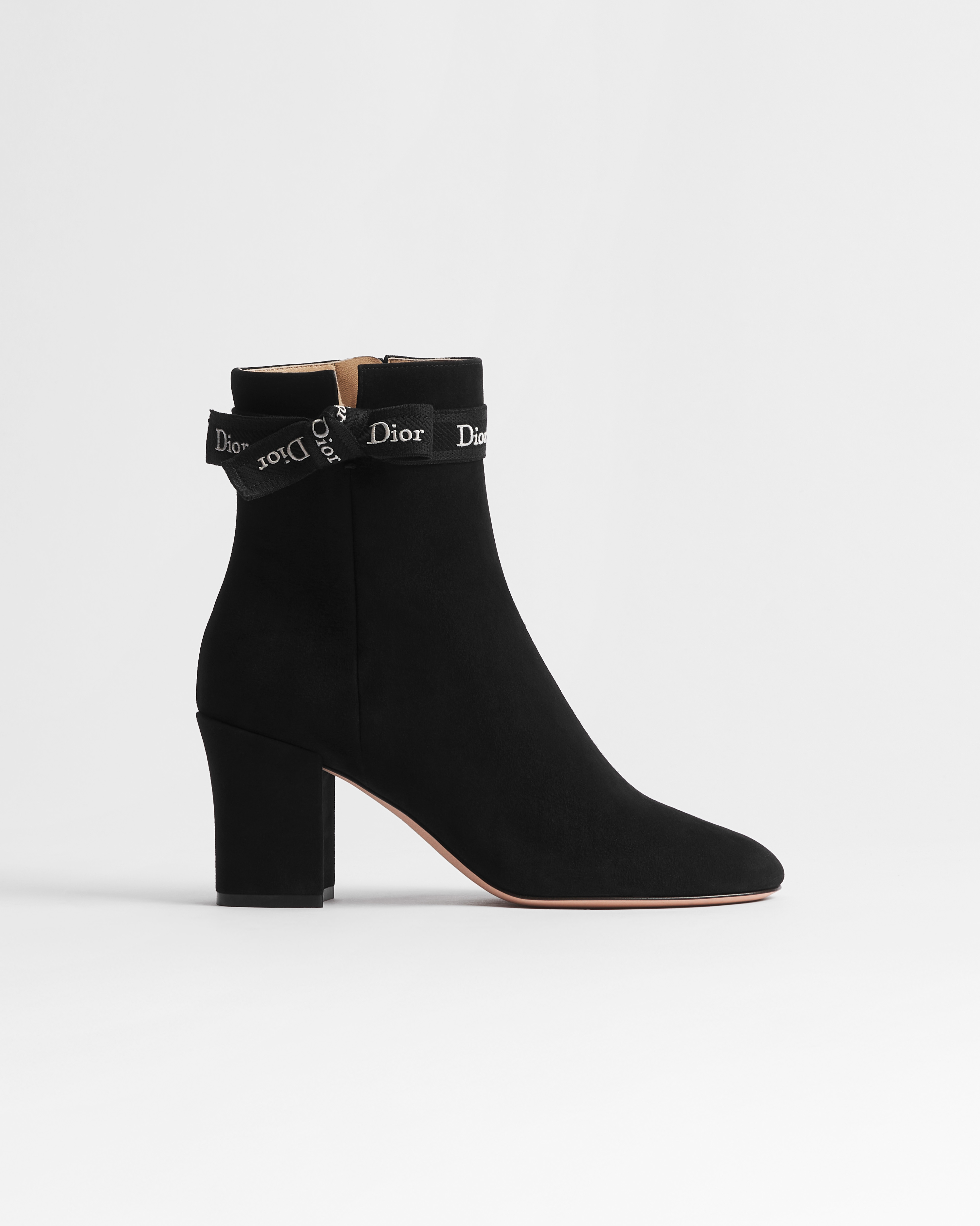 Stivaletto con tacco J'Adior Pelle di capra scamosciata nera E02