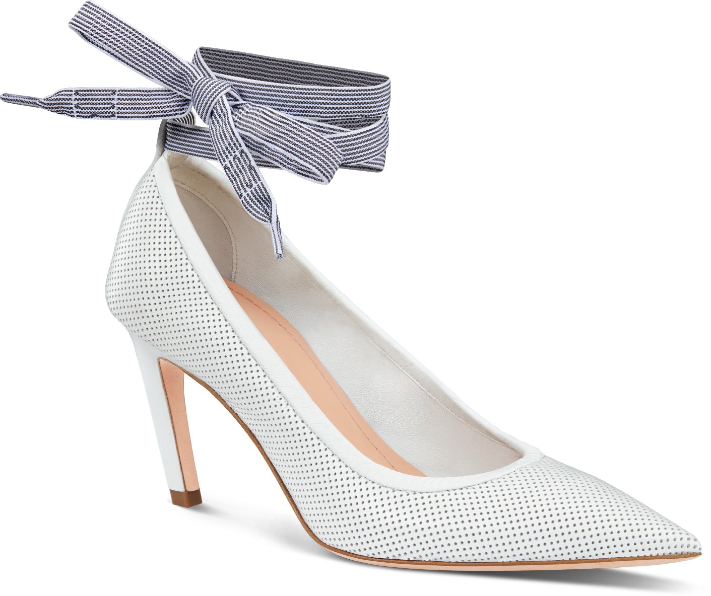 D-Journey Lace-Up Pump Three quarter closed view