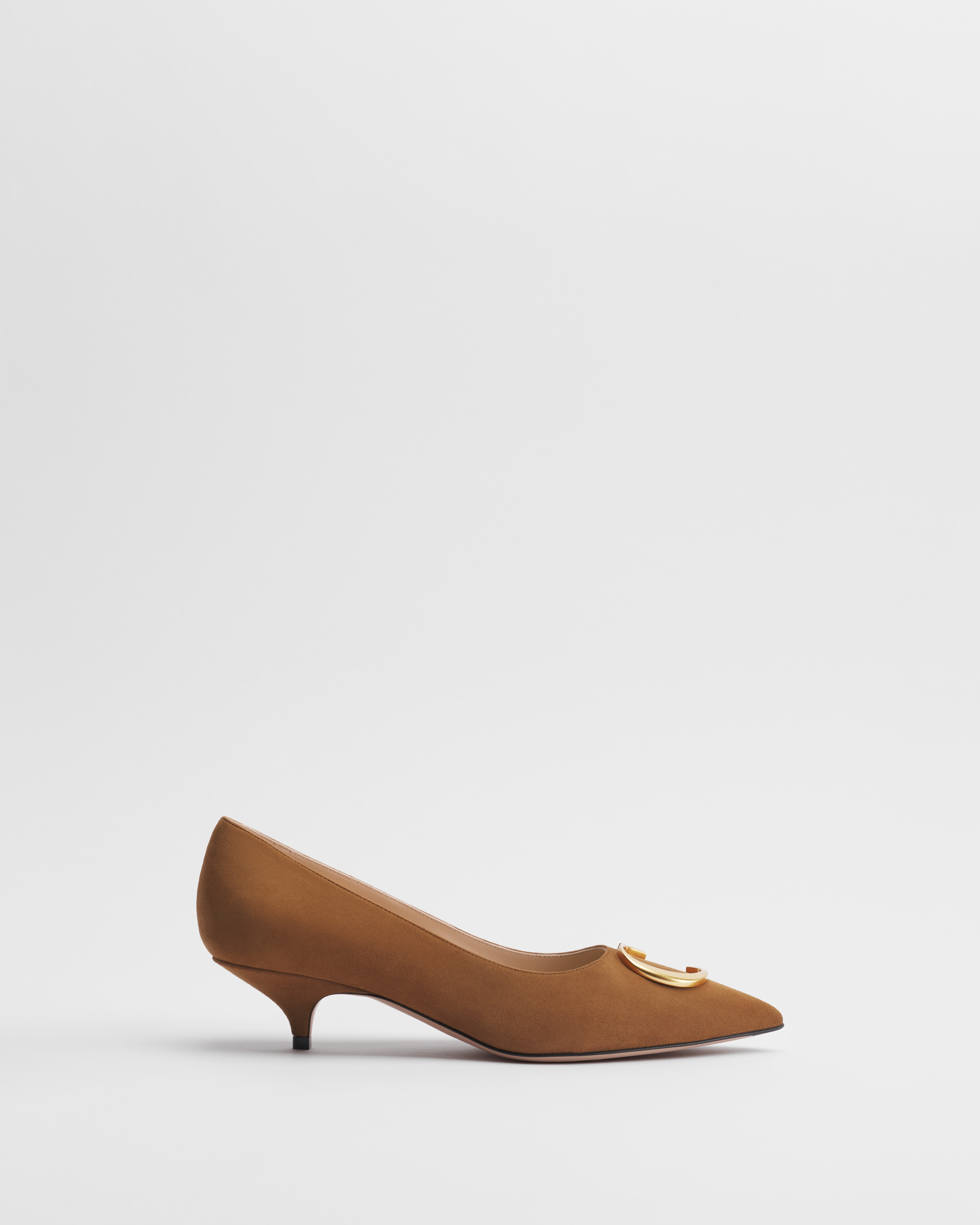 Dior Initials Pumps Ziegenveloursleder in Haselnussbraun E02