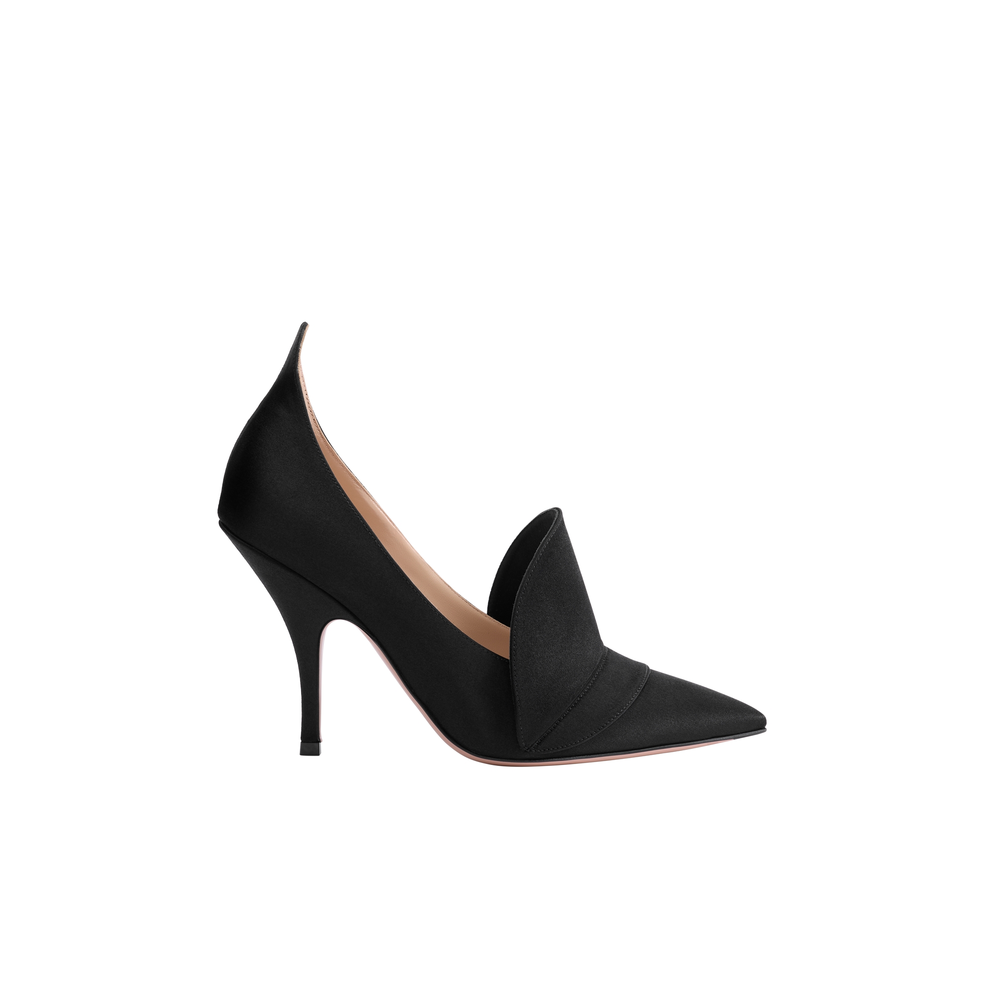 Dior Masquerade Pump