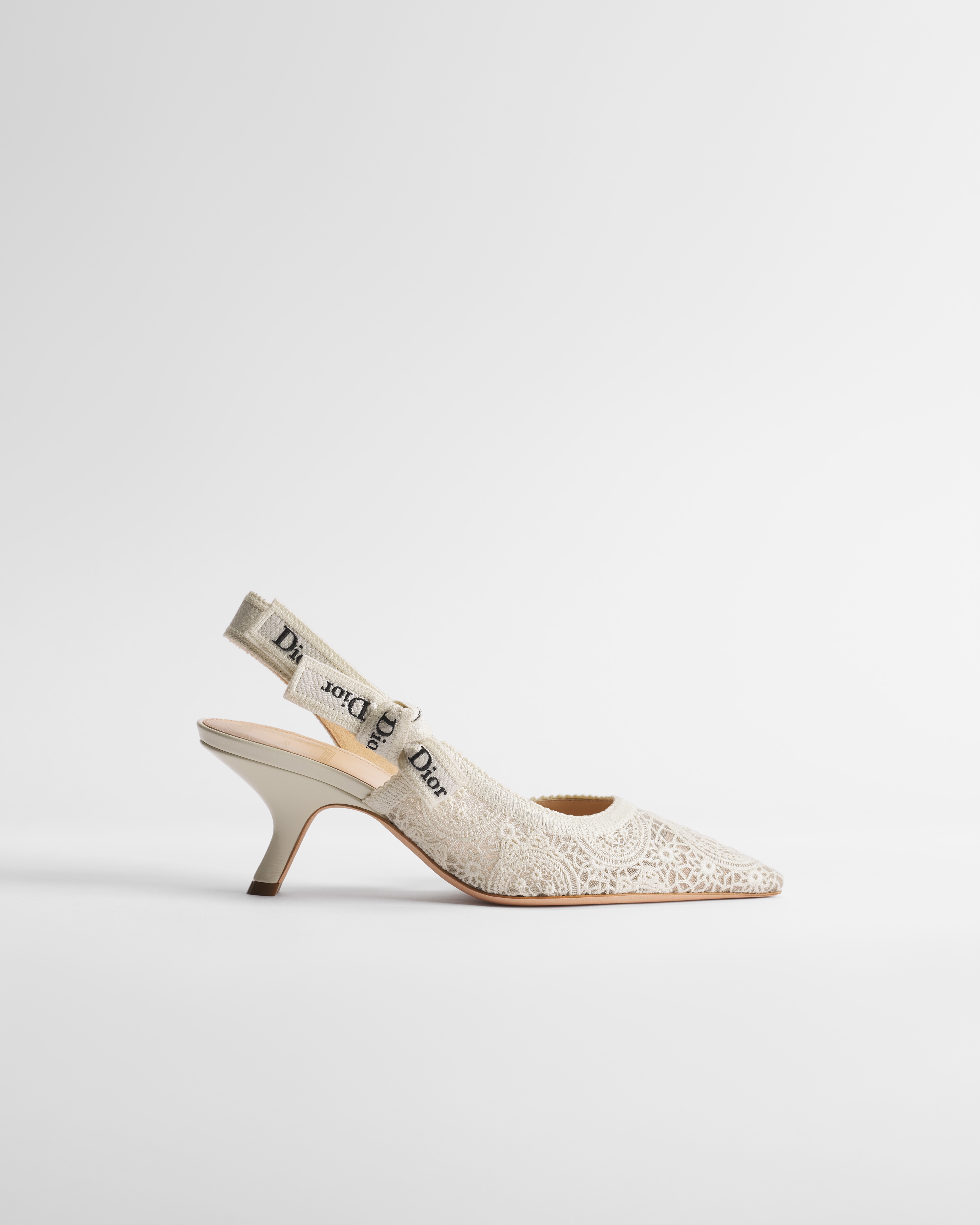 Dioriviera J'Adior-slingback pump Witte geborduurde tule met gehaakt effect E02