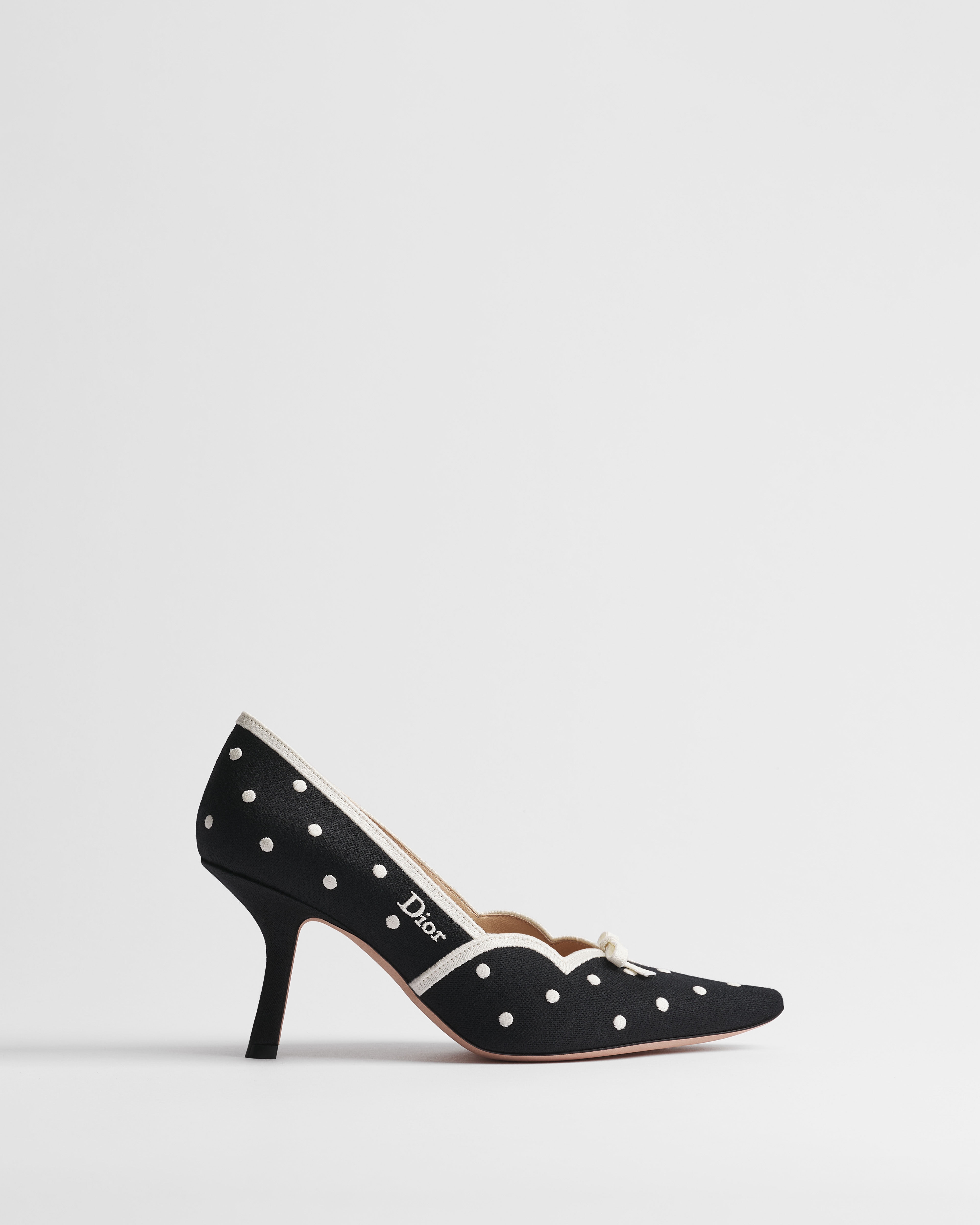 Escarpin Dior Romance Coton noir brodé du motif PolkaDior blanc E02