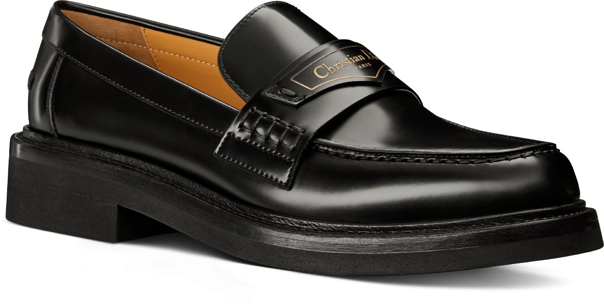 Dior Boy Loafer Three quarter closed view Three quarter closed view