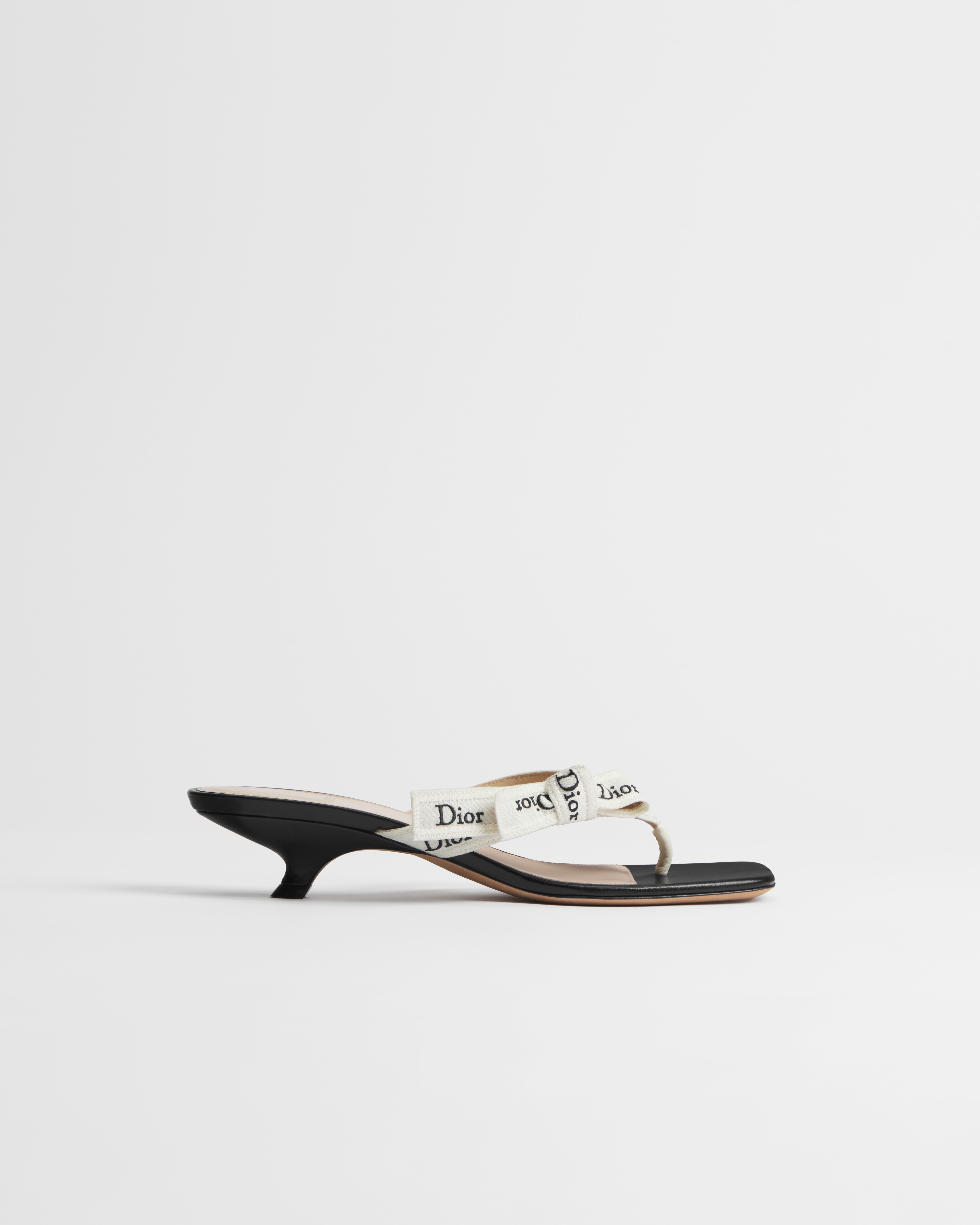 J'Adior Heeled Thong Sandal White Embroidered Cotton and Black Lambskin E02