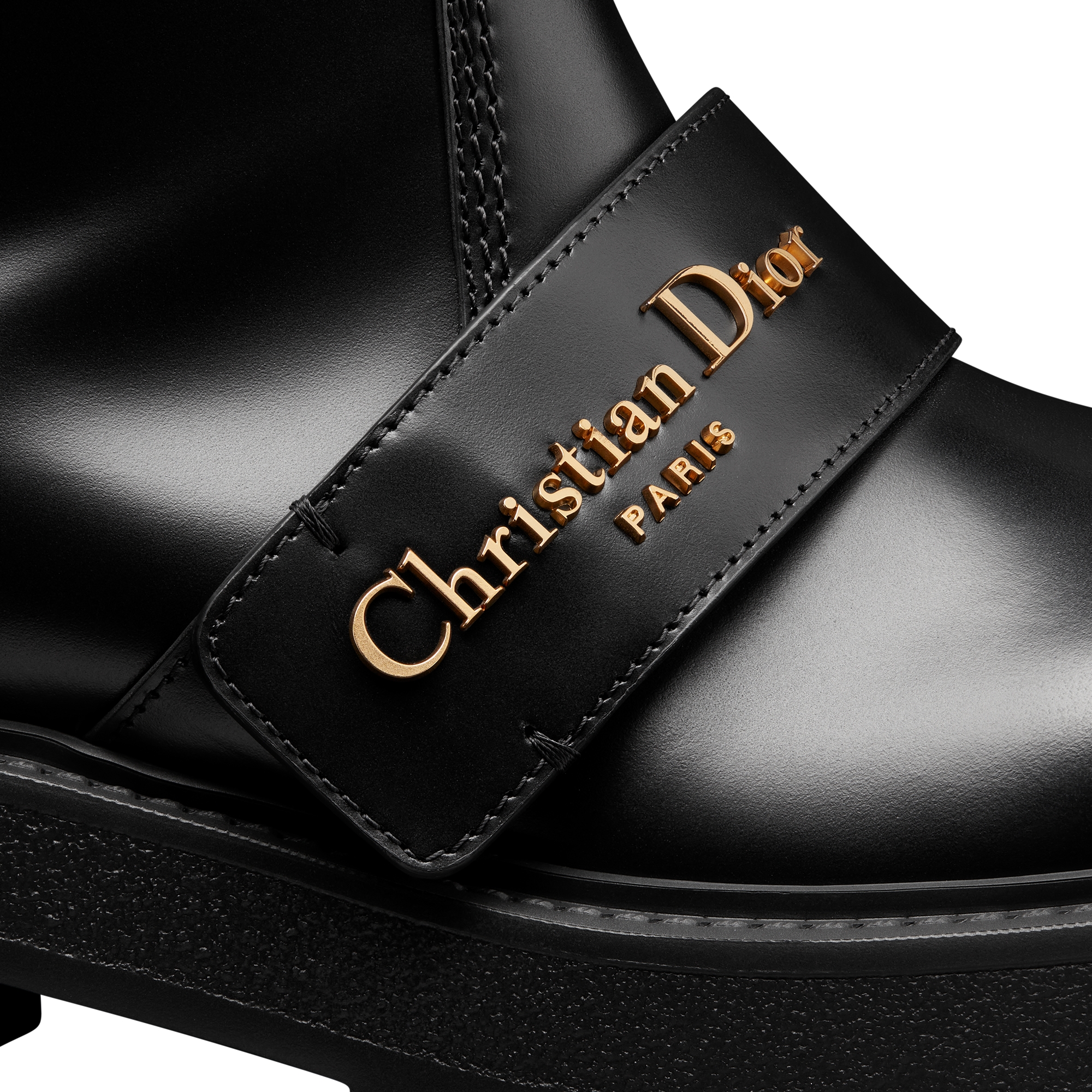 D-Quest Ankle Boot Black Calfskin E09